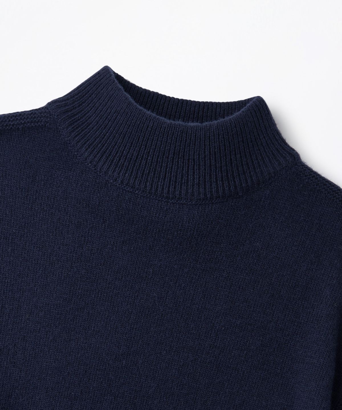 아웃스탠딩(OUTSTANDING) RED CROSS MOCK NECK KNIT_NAVY
