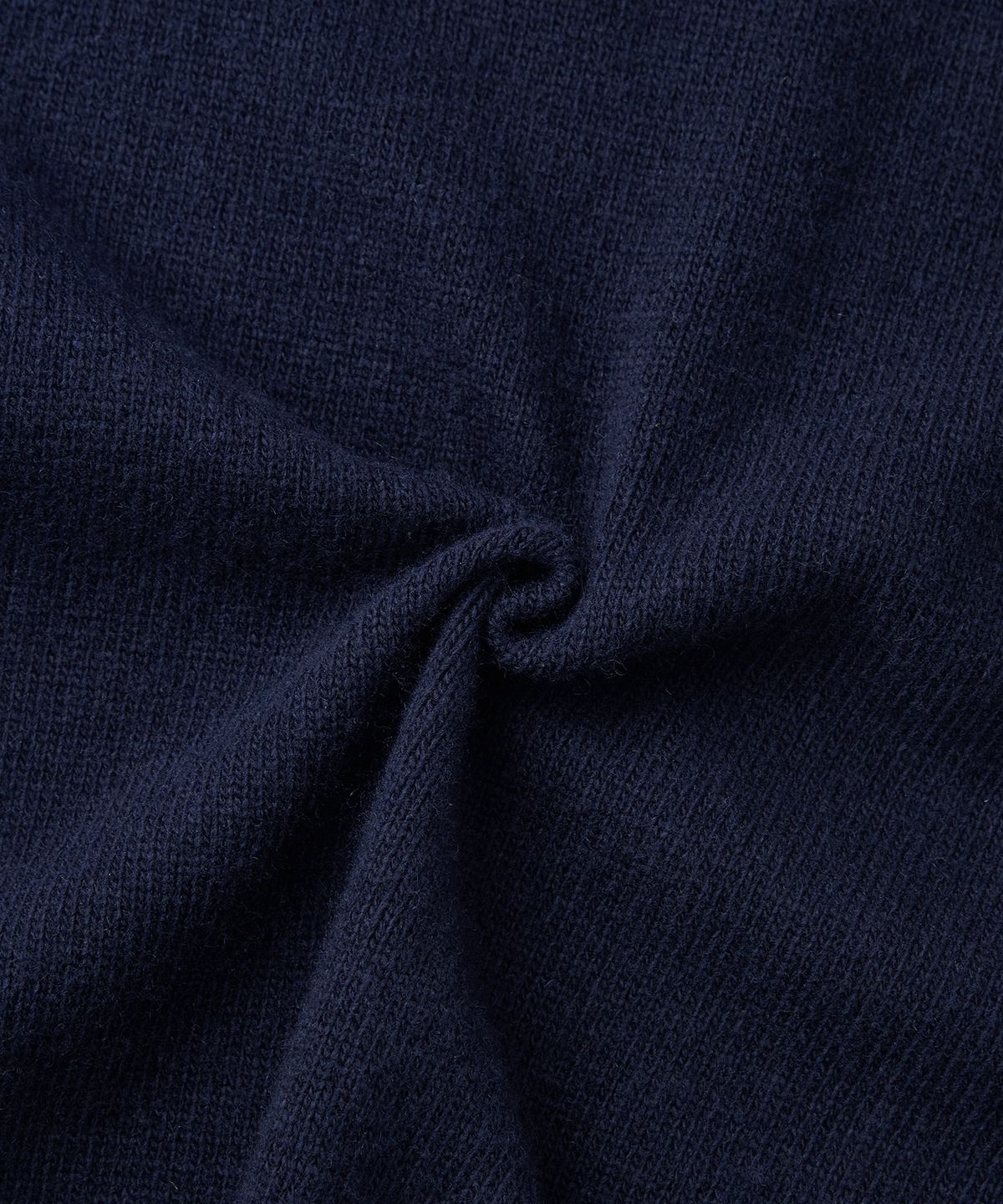 아웃스탠딩(OUTSTANDING) RED CROSS MOCK NECK KNIT_NAVY