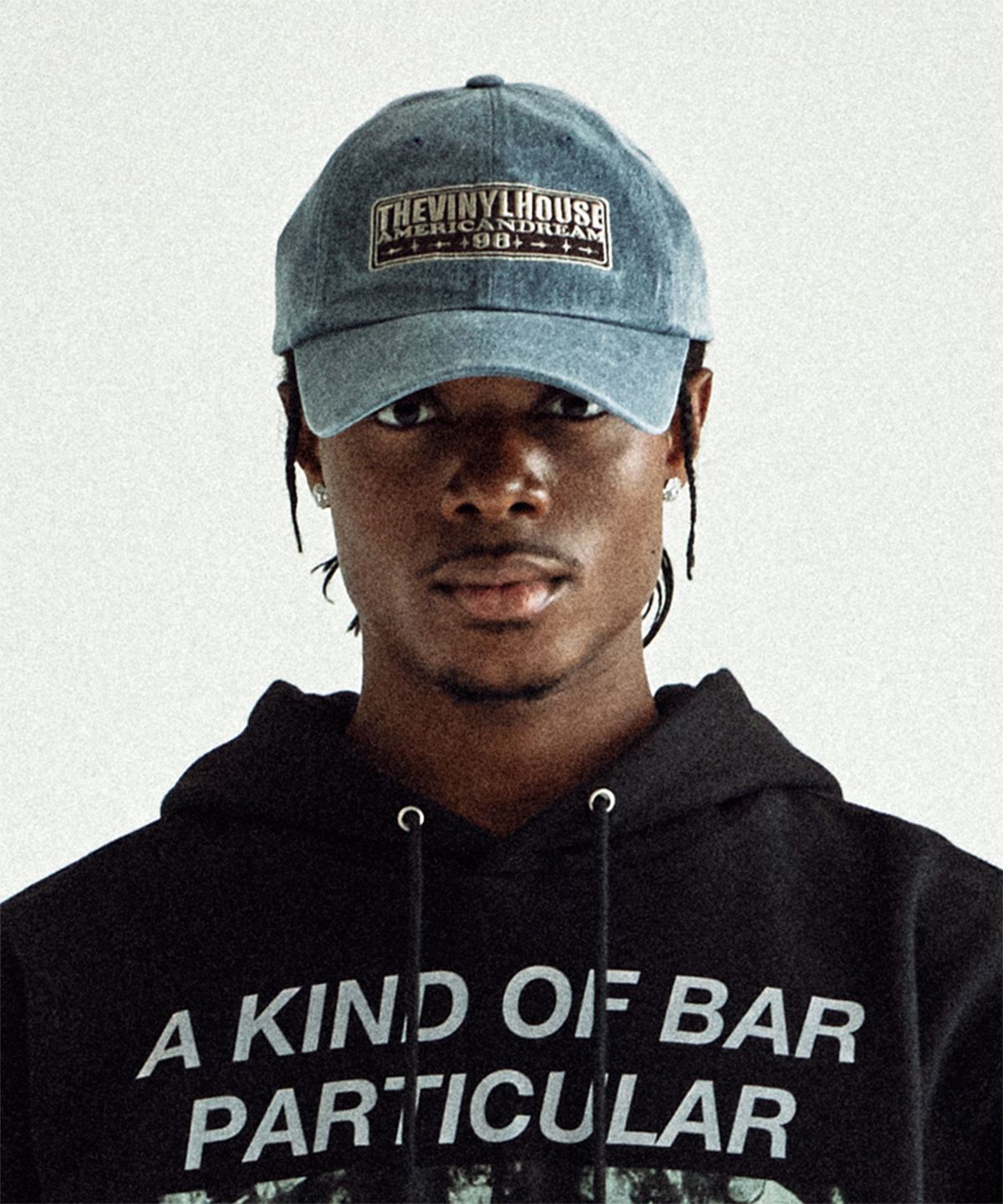 더바이닐하우스(THEVINYLHOUSE) SQUARE PATCH BALL CAP BLUE
