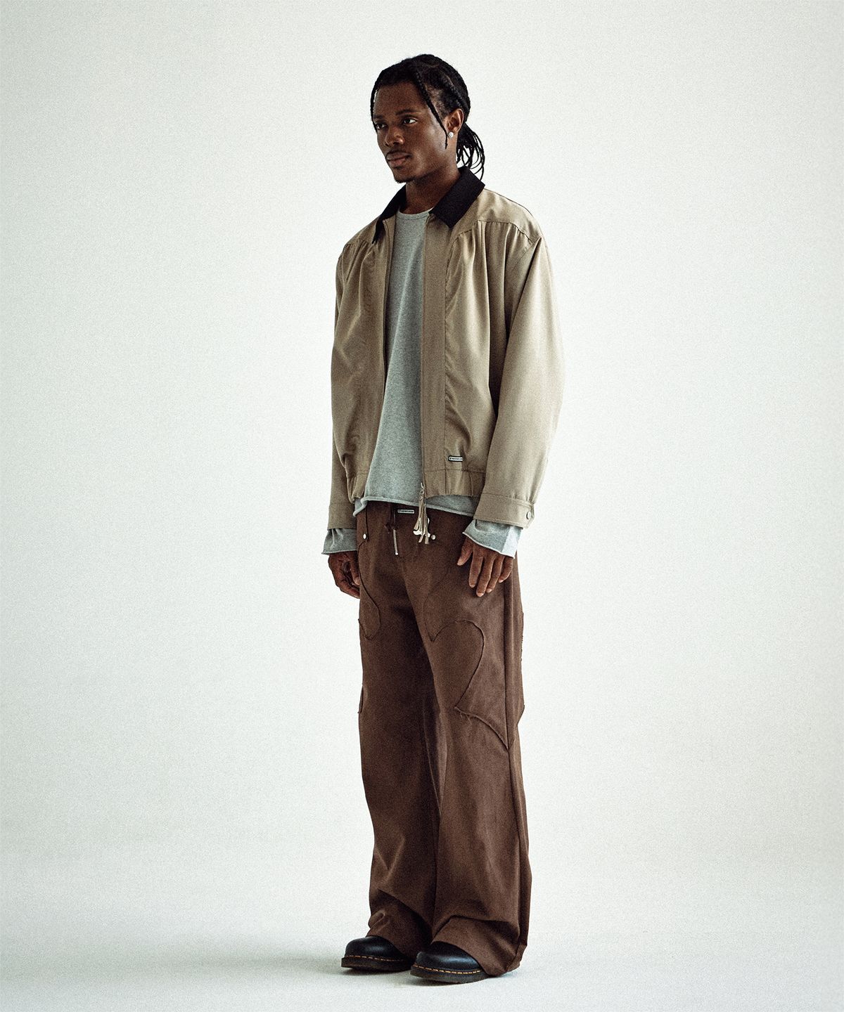 더바이닐하우스(THEVINYLHOUSE) MIXED COLLAR BLOUSON JACKET BEIGE
