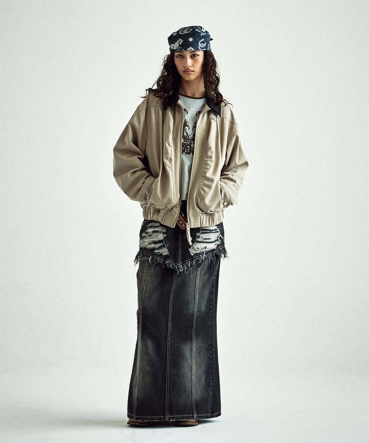 더바이닐하우스(THEVINYLHOUSE) MIXED COLLAR BLOUSON JACKET BEIGE
