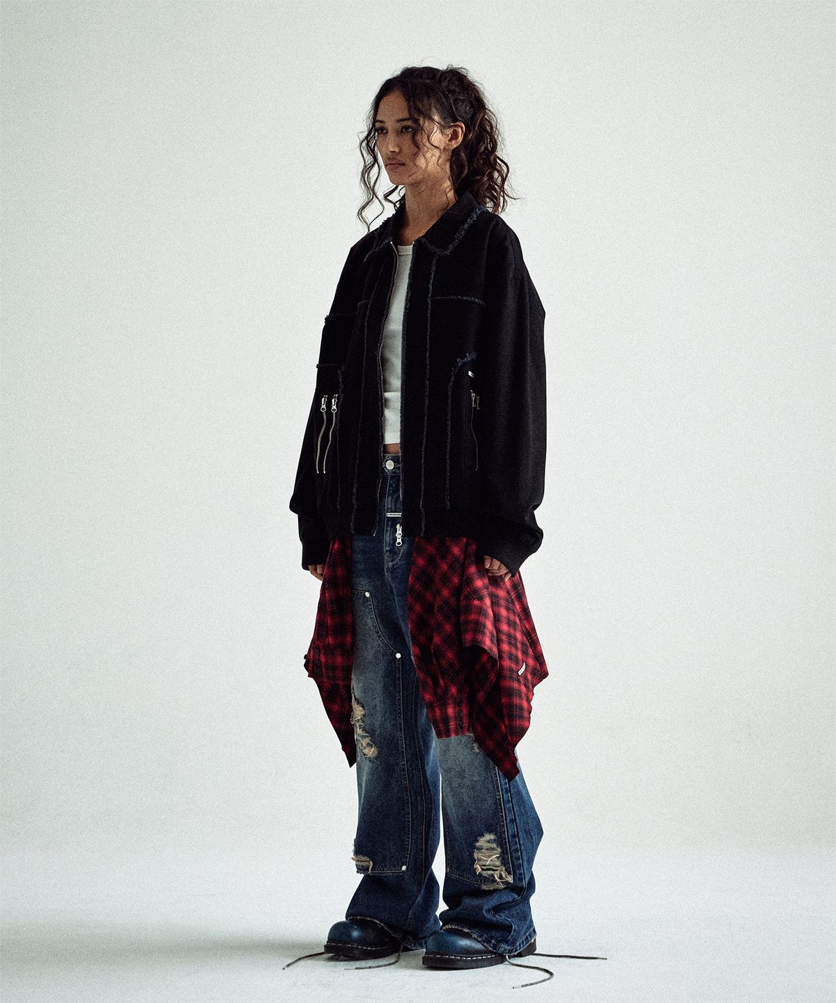 더바이닐하우스(THEVINYLHOUSE) BOMBER WORK JACKET BLACK