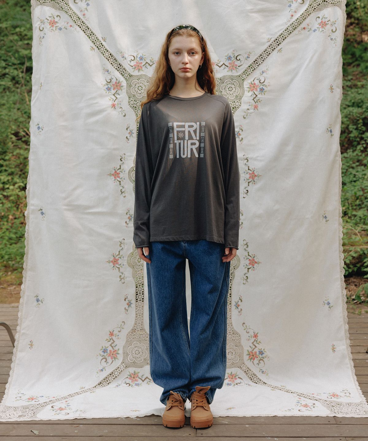 프리터(FRITUR) Seal Long Sleeve T-shirt 2Color_F253TS05