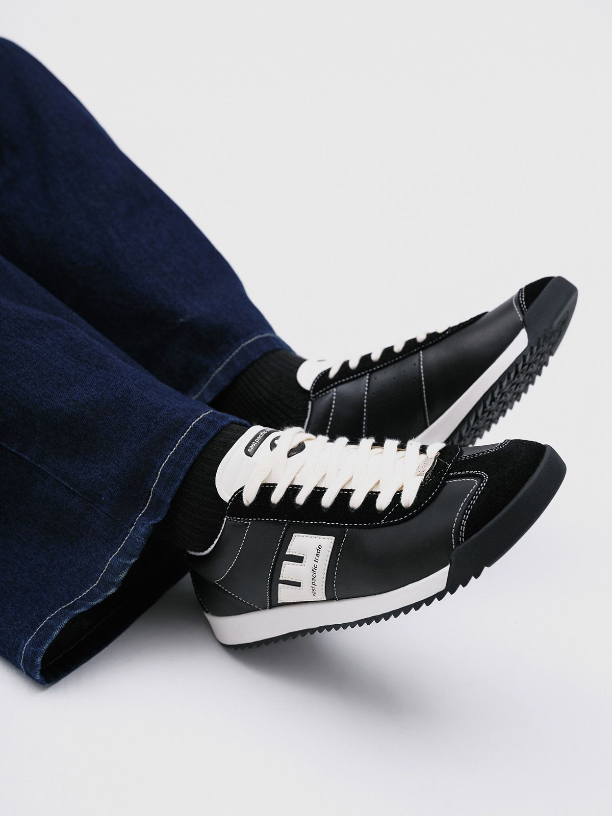 이피티(EPT) BONITO (BLACK/OFF WHITE)