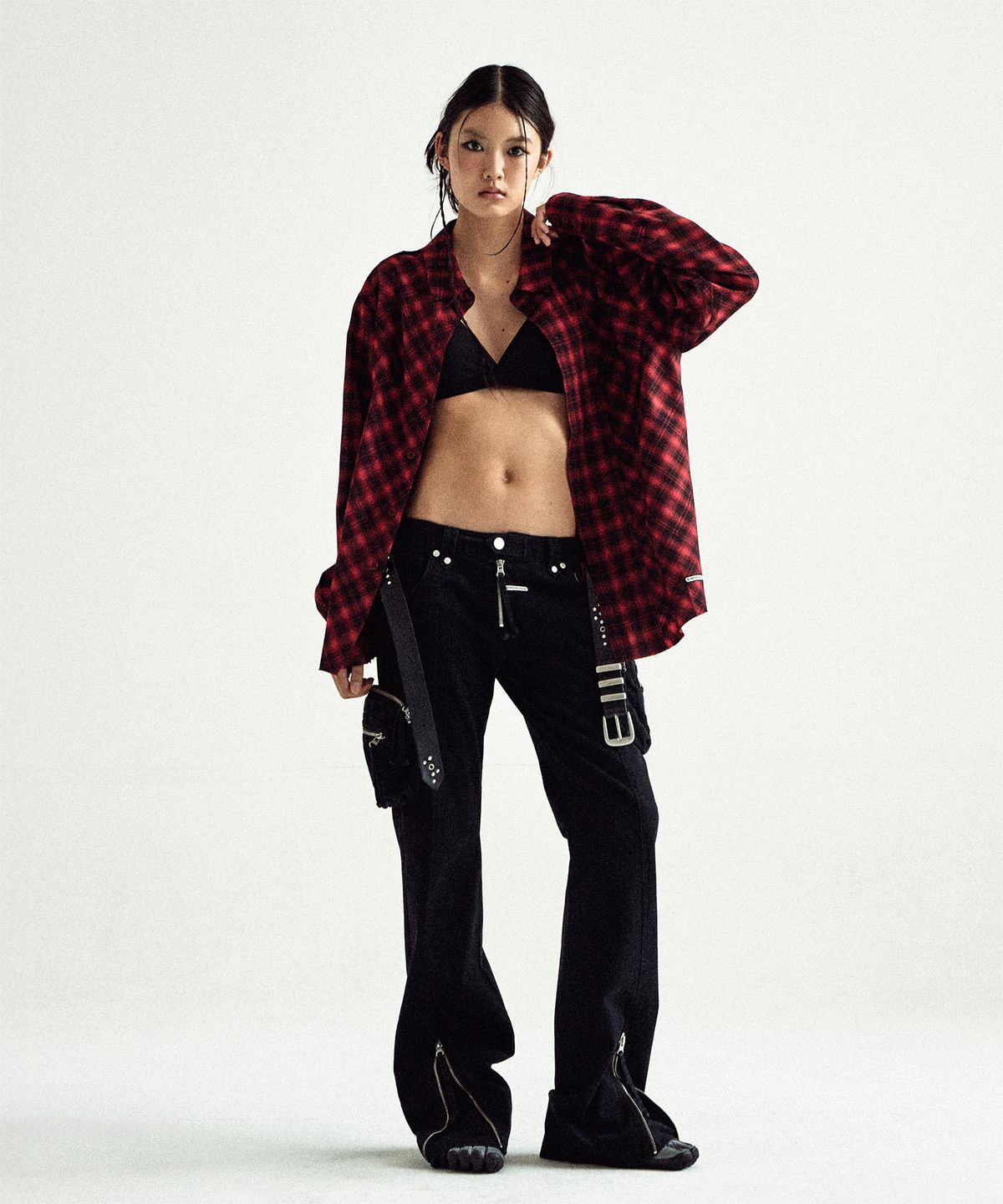 더바이닐하우스(THEVINYLHOUSE) UNBALANCE CHECK SHIRTS RED