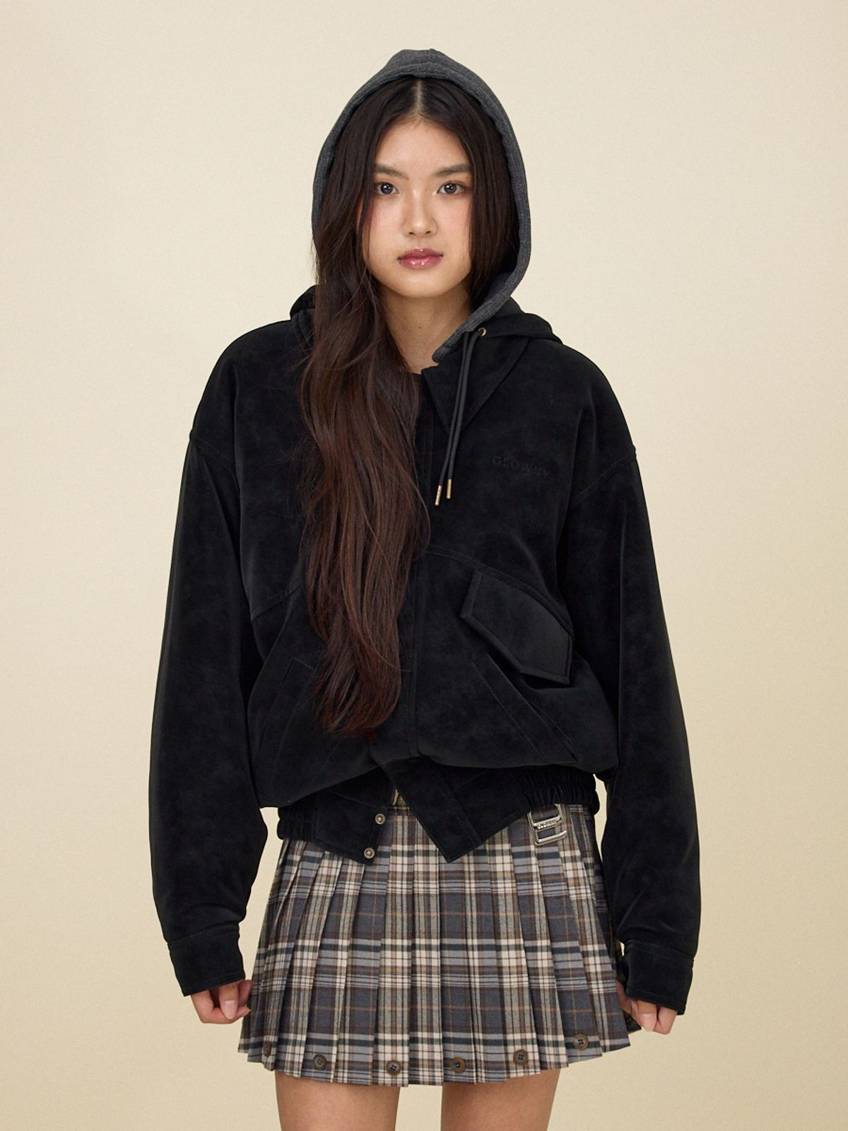 글로니(GLOWNY) URBAN SUEDE JUMPER (BLACK)