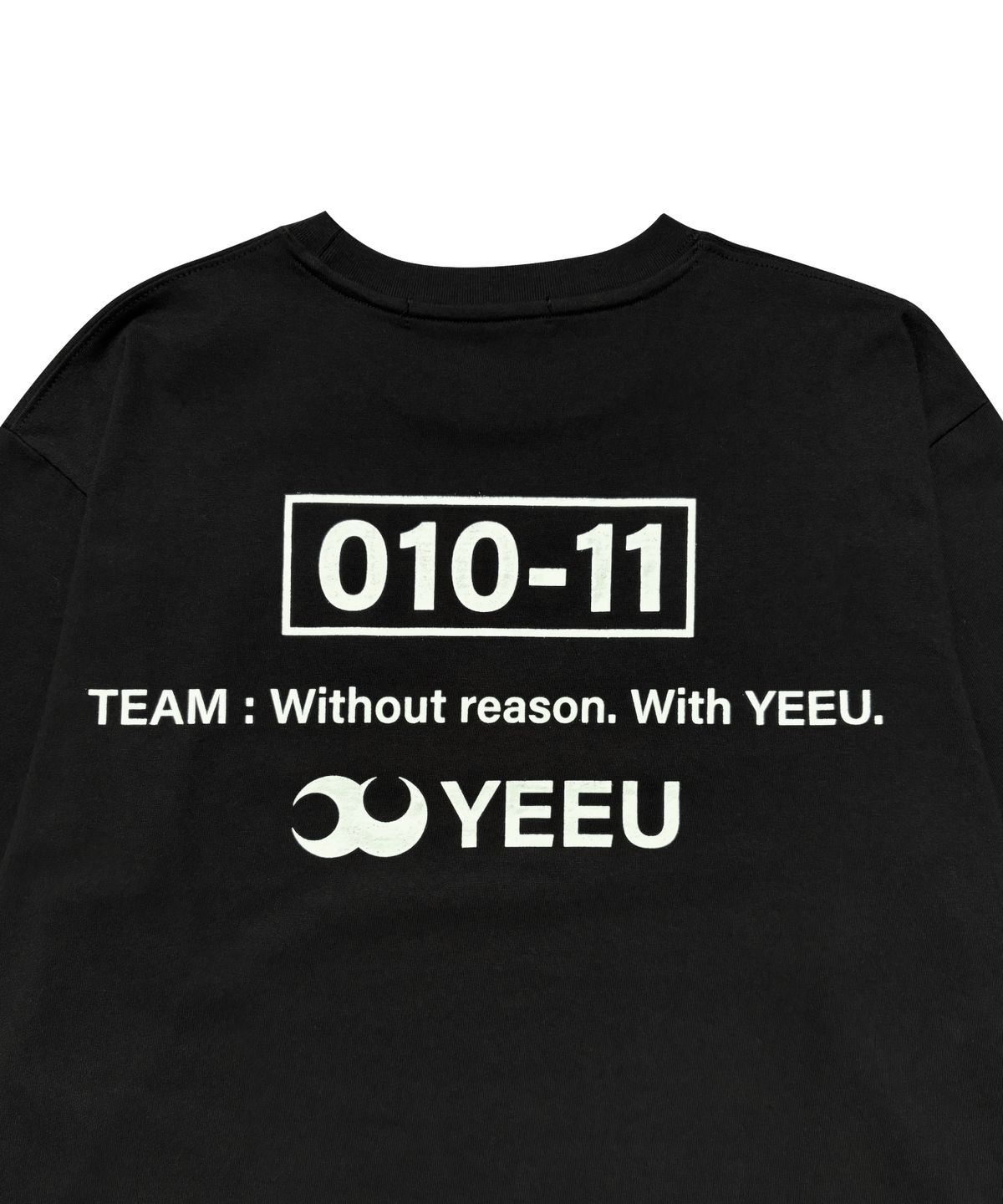 이유(YEEU) TEAM LOGO LONGSLEEVE [BLACK]