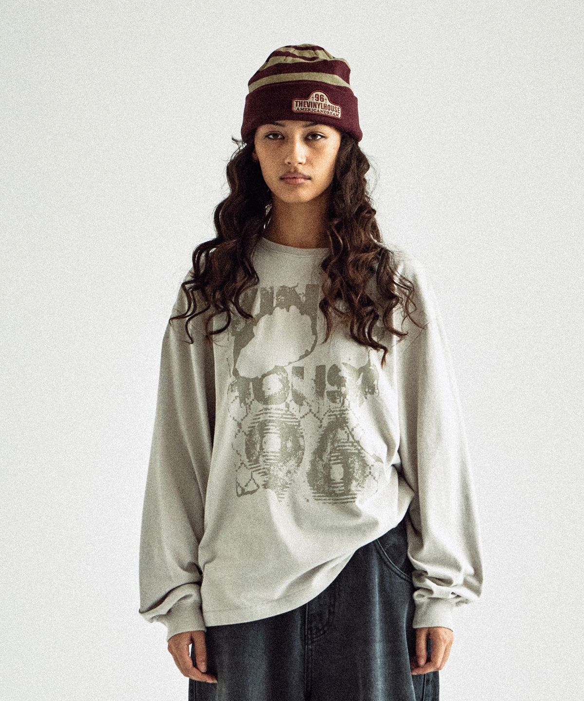 더바이닐하우스(THEVINYLHOUSE) DYED LS TEE BEIGE