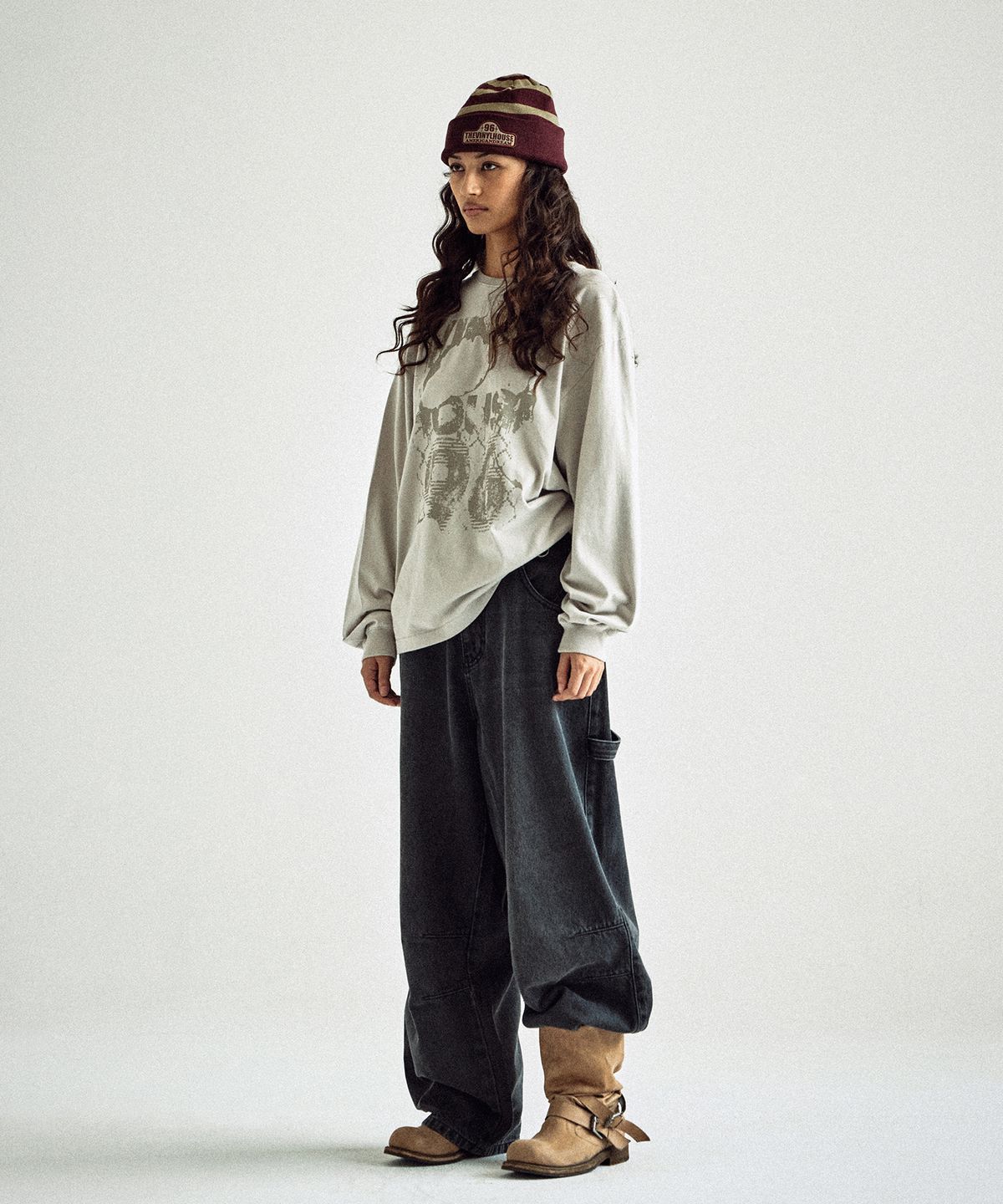 더바이닐하우스(THEVINYLHOUSE) DYED LS TEE BEIGE