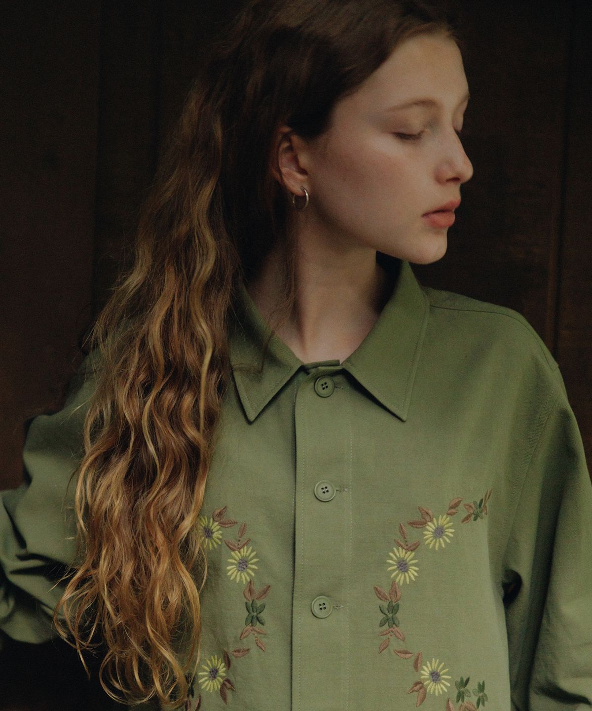 프리터(FRITUR) Flower Jardin Embroidery Shirt Khaki_F253ST07