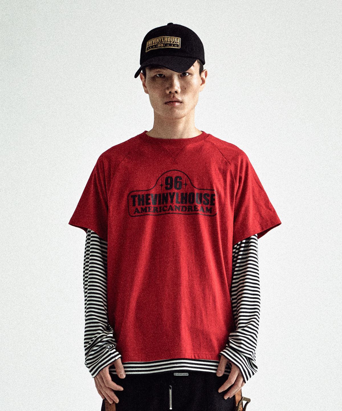 더바이닐하우스(THEVINYLHOUSE) 96 LAYERED LS TEE RED