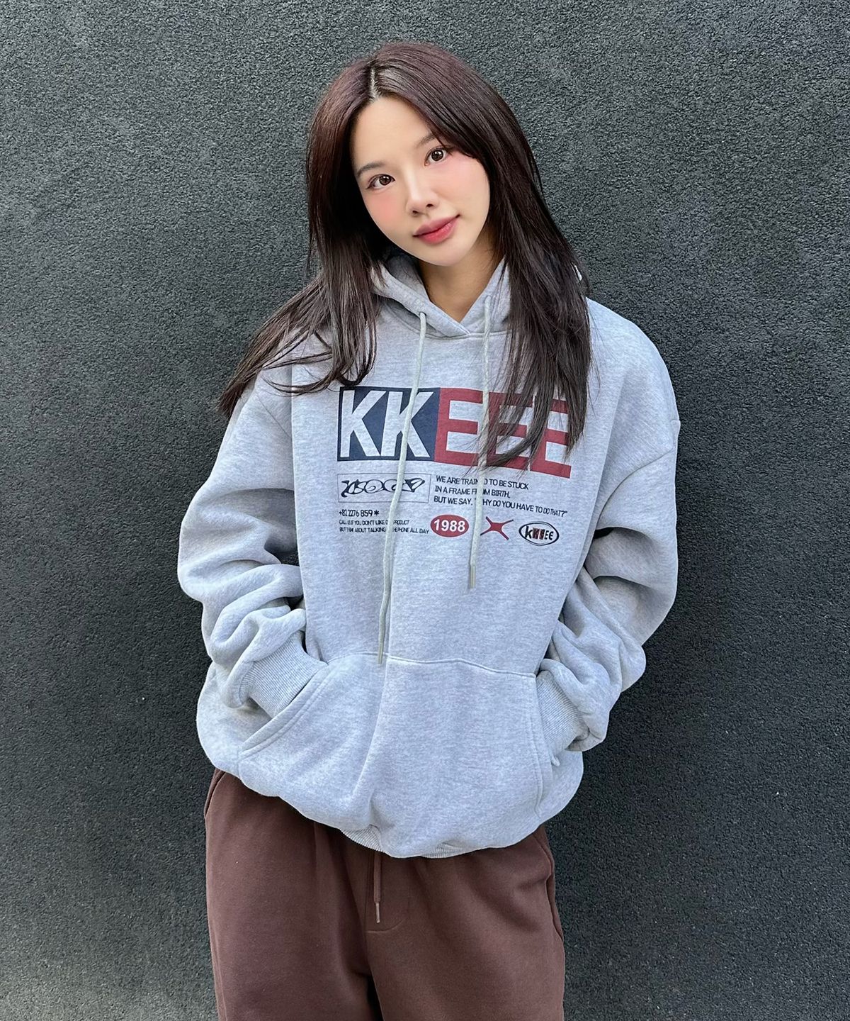 케이케이이이이(KKEEE) [기모선택]아이덴티티 박스 오버핏 후드티 [멜란지그레이]