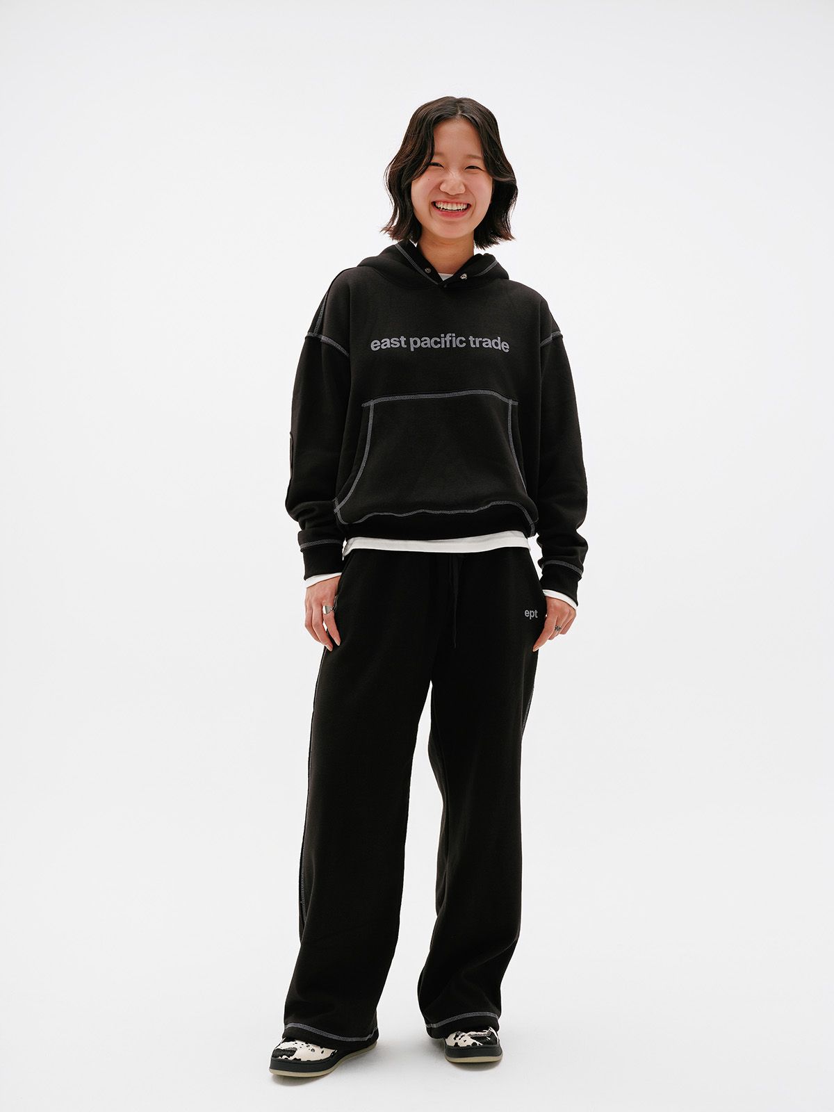 이피티(EPT) COVER STITCH SWEATPANTS (BLACK)