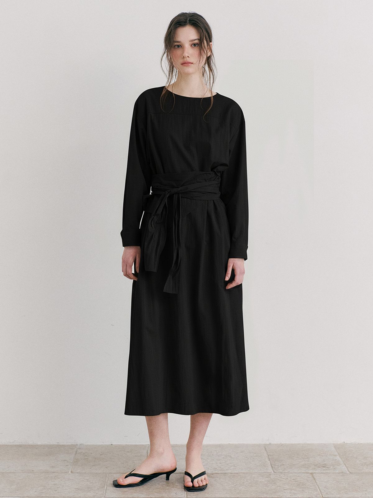 에트몽(ETMON) 2-Way Shoulder Strap Dress, Black