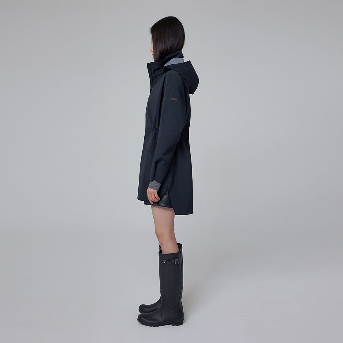 헌터(HUNTER) [WOMEN] 롱 기장 3L 웨더 자켓 - 블랙 HDW0003AJZBLK