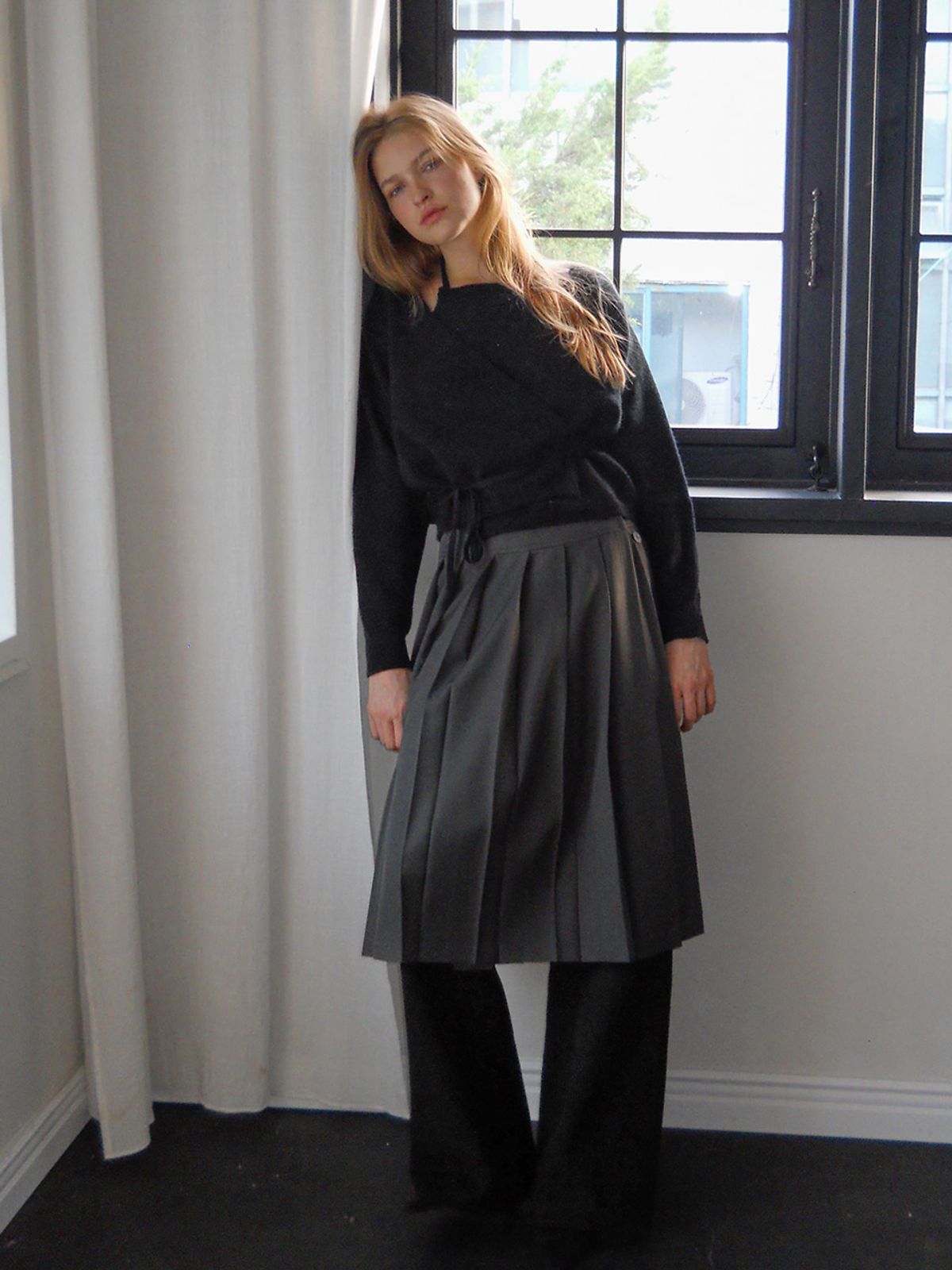 에트몽(ETMON) Multi-Way Pleats Skirt, Charcoal