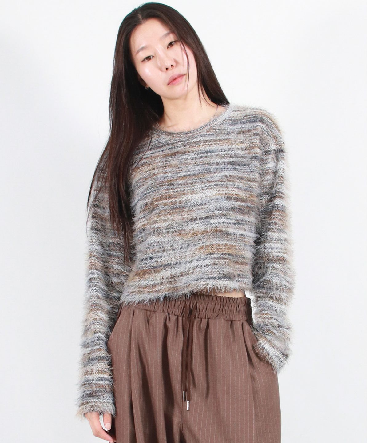 드마크(DEMARC) RAINBOW STRIPE CROP LONG SLEEVE KNIT -  Beige