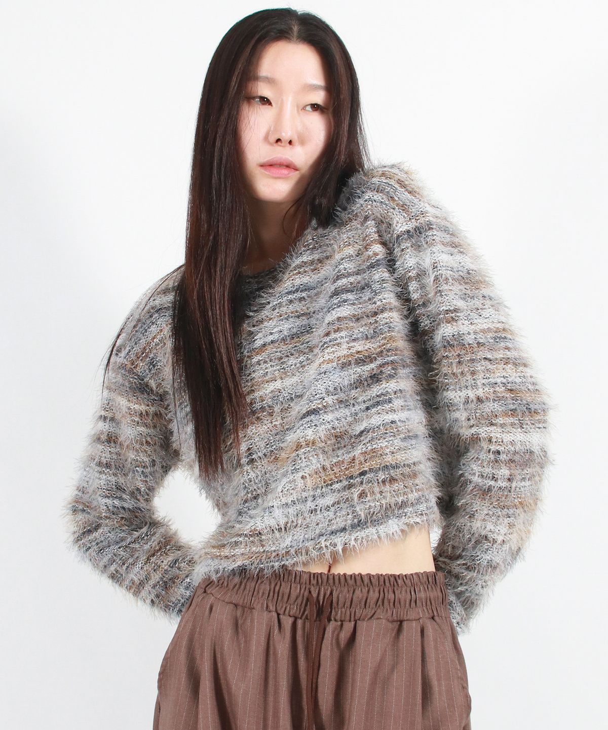 드마크(DEMARC) RAINBOW STRIPE CROP LONG SLEEVE KNIT -  Beige