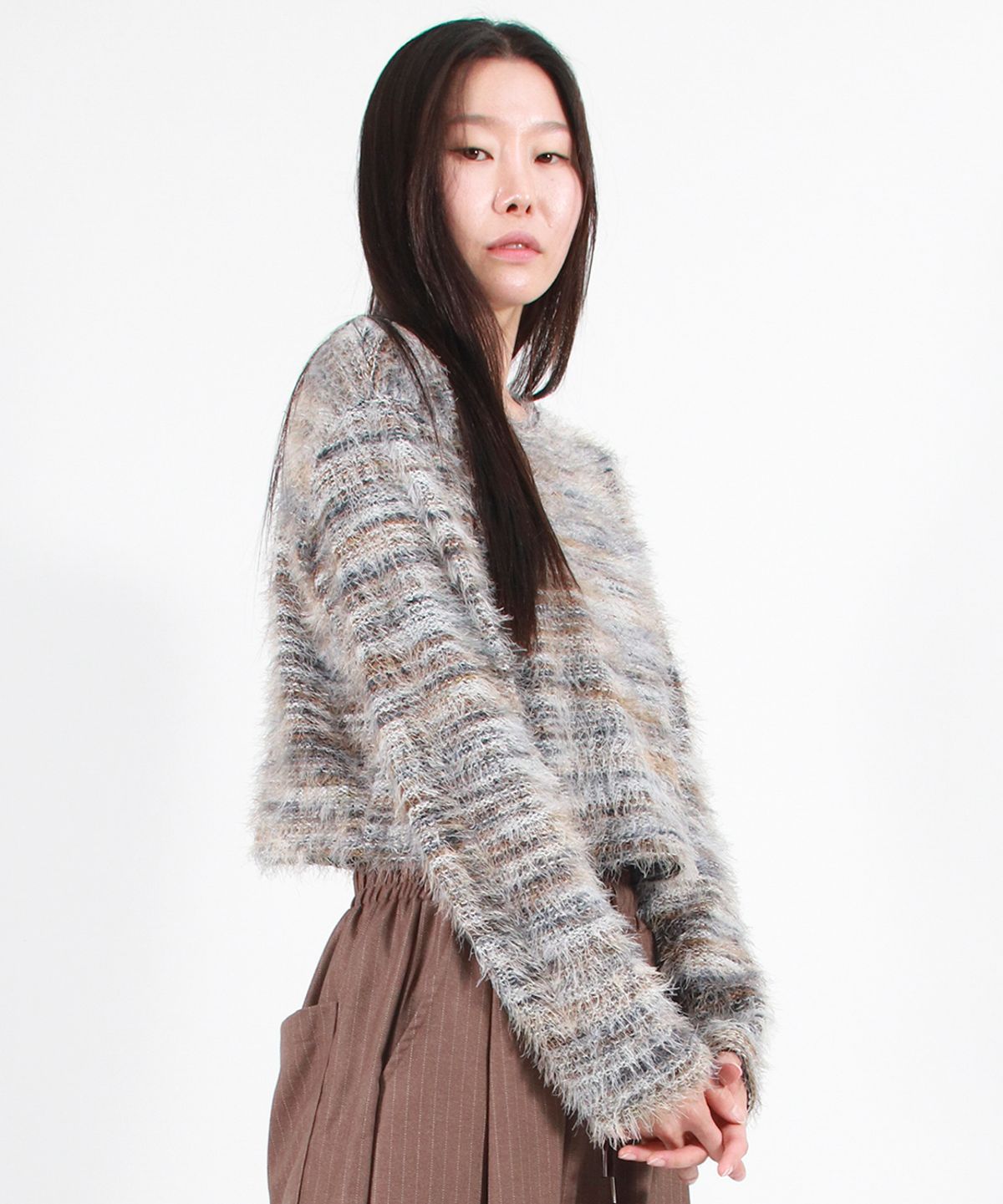 드마크(DEMARC) RAINBOW STRIPE CROP LONG SLEEVE KNIT -  Beige