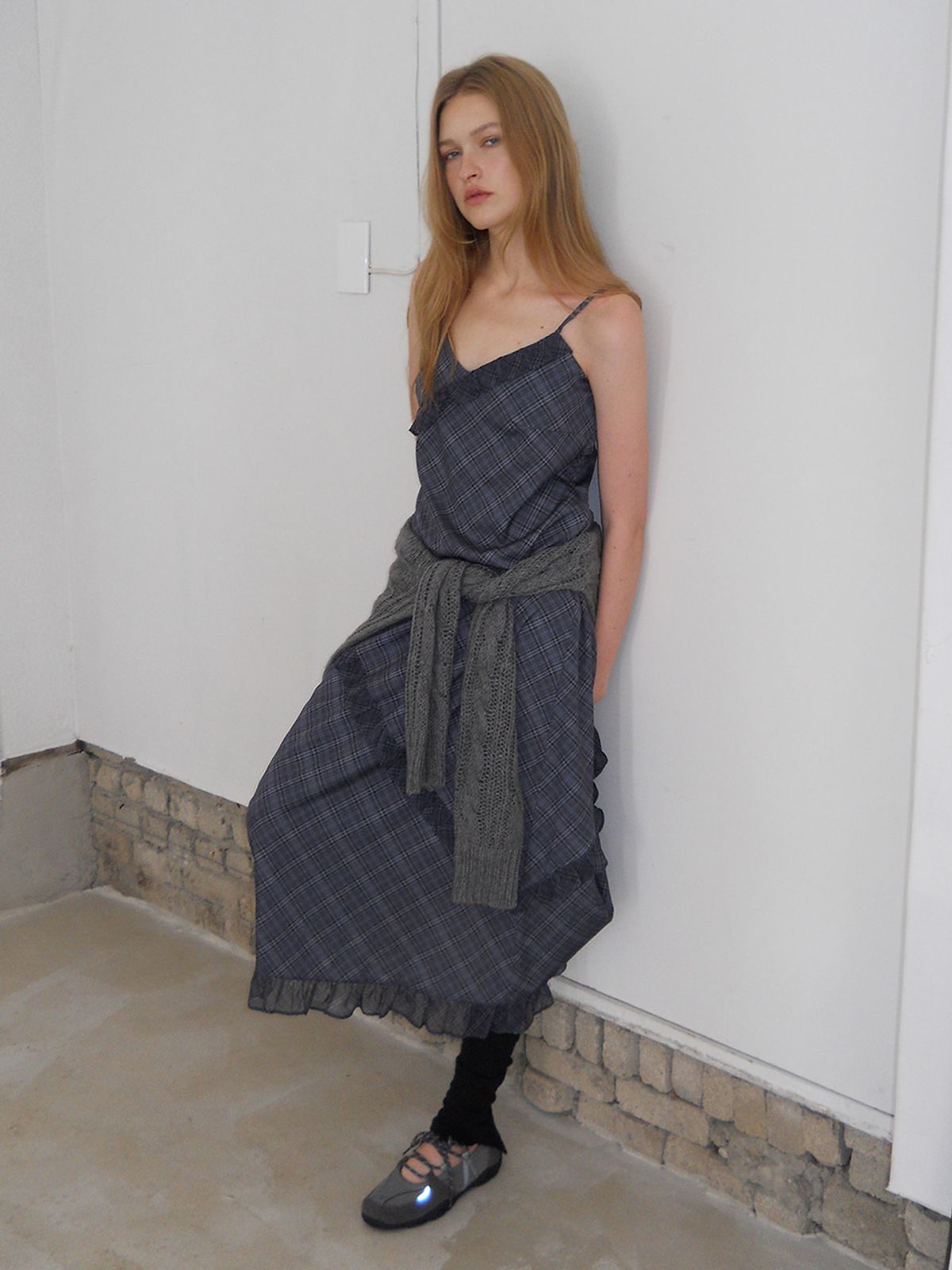 에트몽(ETMON) Slip Check Frill Dress, Black