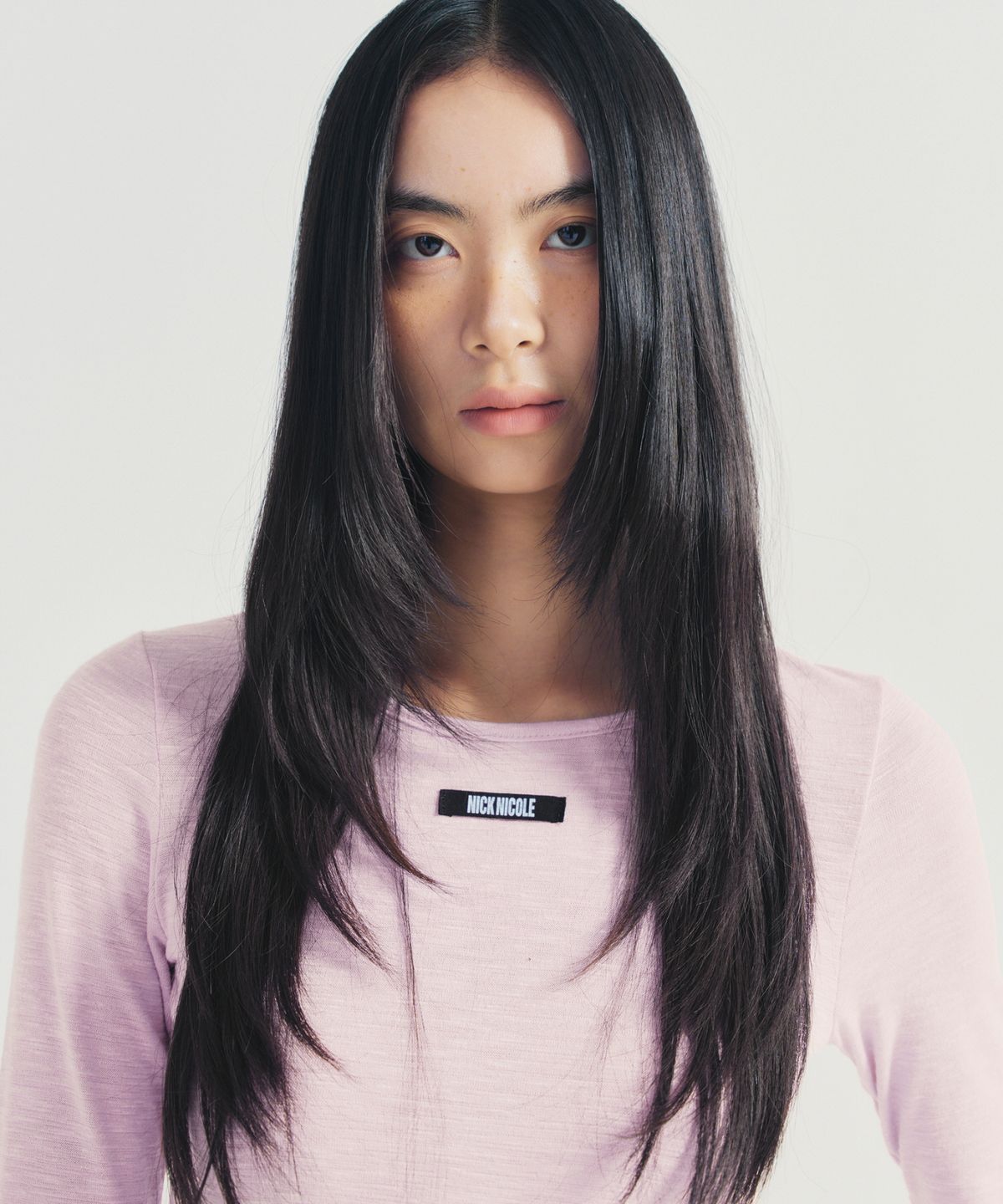 닉앤니콜(NICK&NICOLE) RUFFLE LABEL LONG SLEEVE TOP_PINK