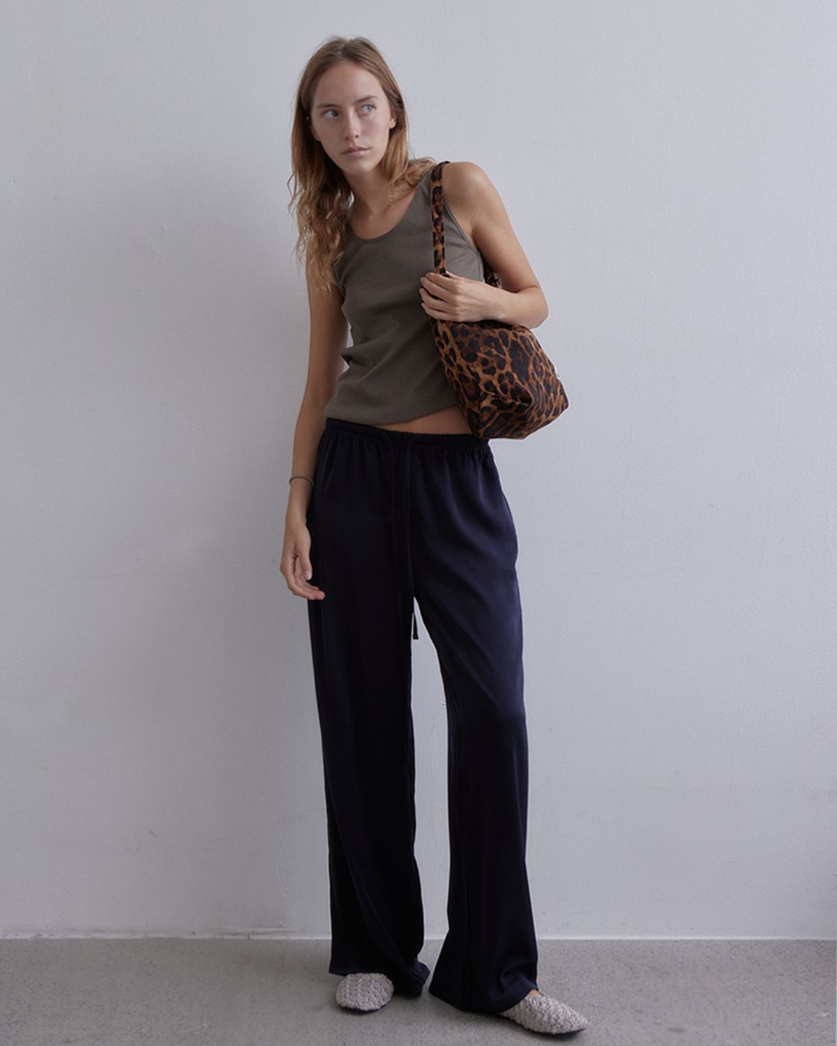 세르(SEHR) Leopard Bucket Bag (Brown)