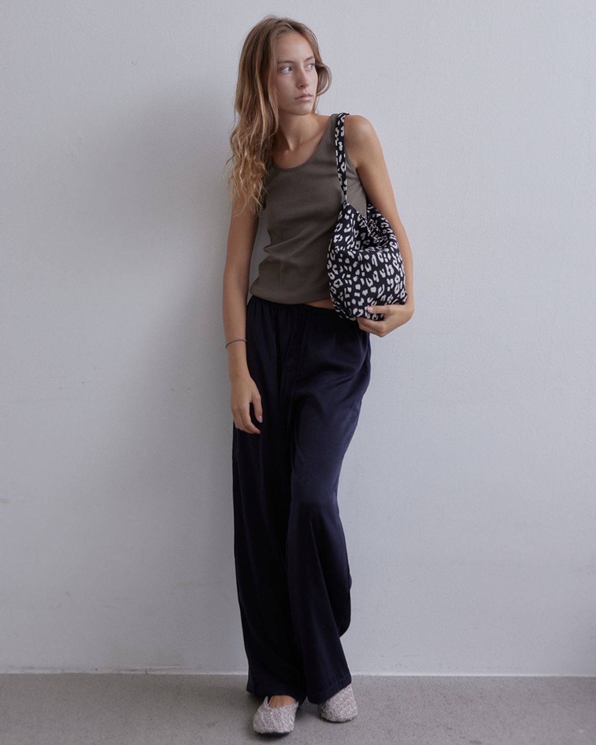 세르(SEHR) Leopard Bucket Bag (Black)