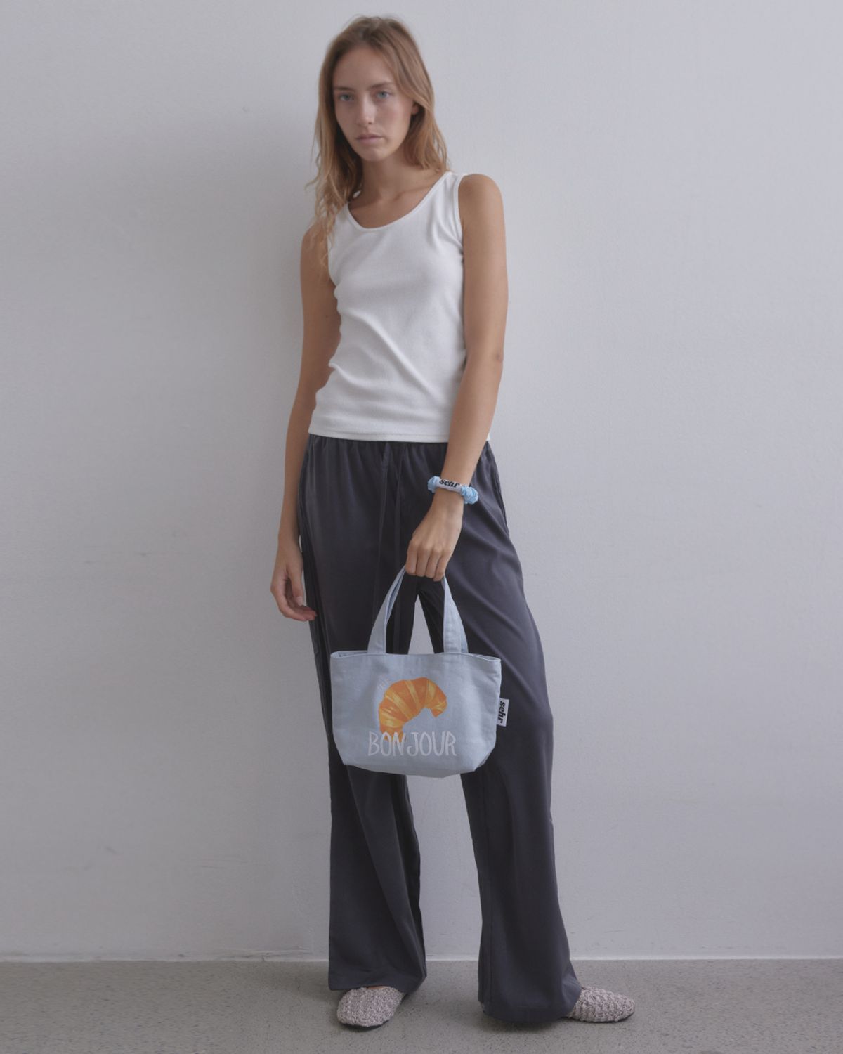 세르(SEHR) Croissant Cotton Boat Bag (Light Blue)