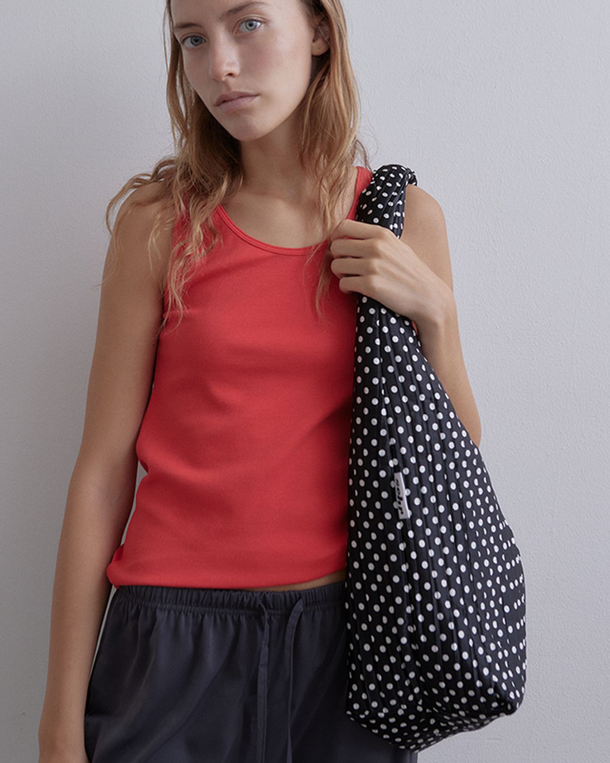 세르(SEHR) Pleats Polka Dot Big Bag (Black)
