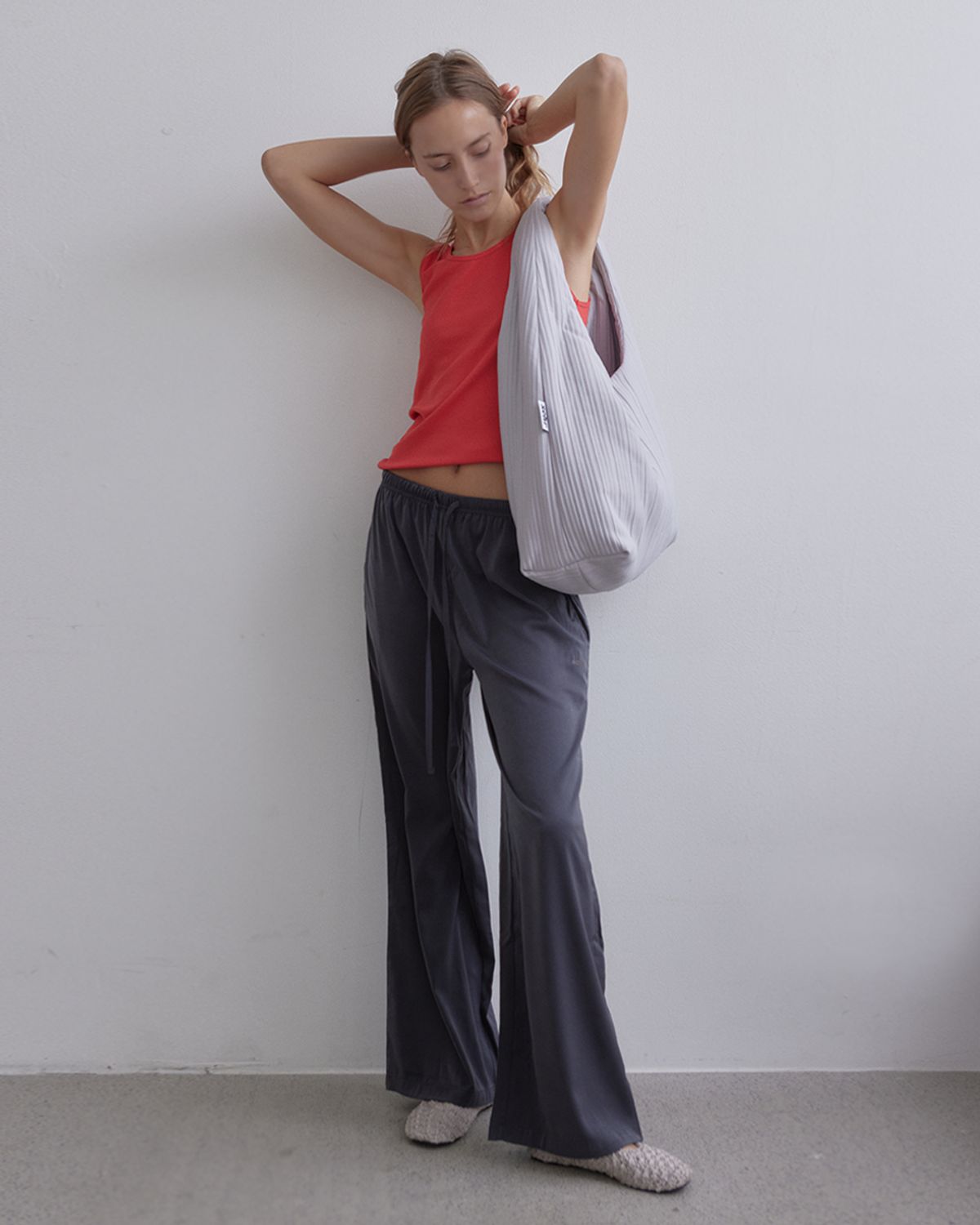 세르(SEHR) Pleats Big Bag (Light Grey)
