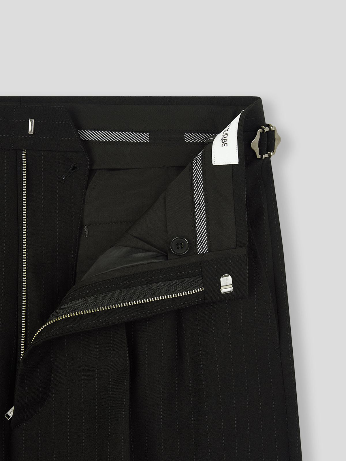 쿠르베(COURBE) High Waist Flare Pinstripes Pants (Black)