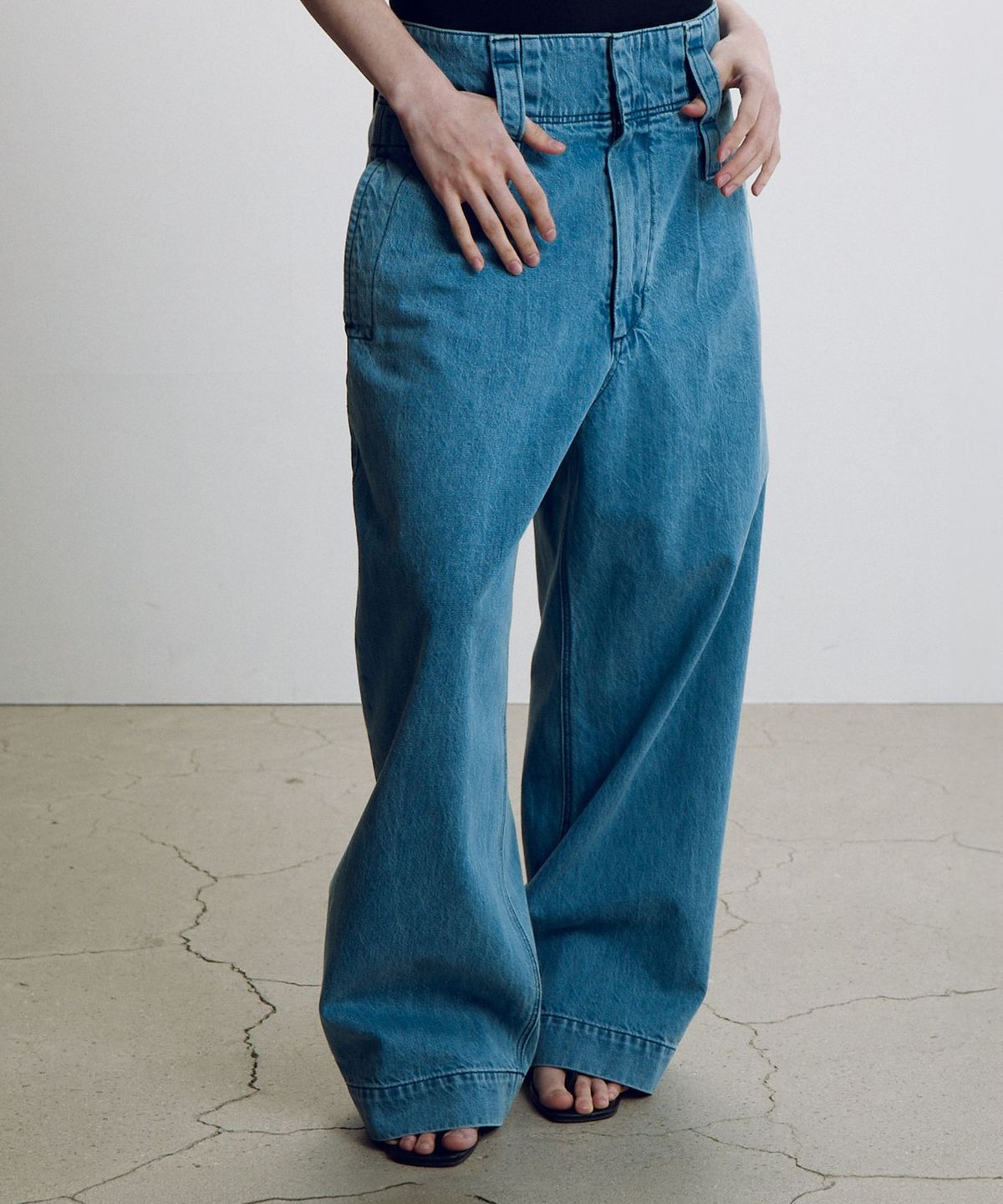 순진(SOONJEANS) 뉴하이라이즈 와이드레그 팬츠 [BLUE]