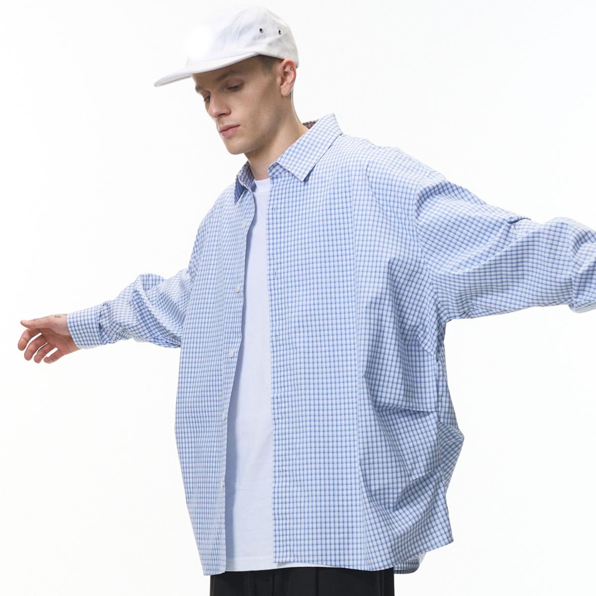 인플레이션(INFLATION) Pleated Gingham Shirt