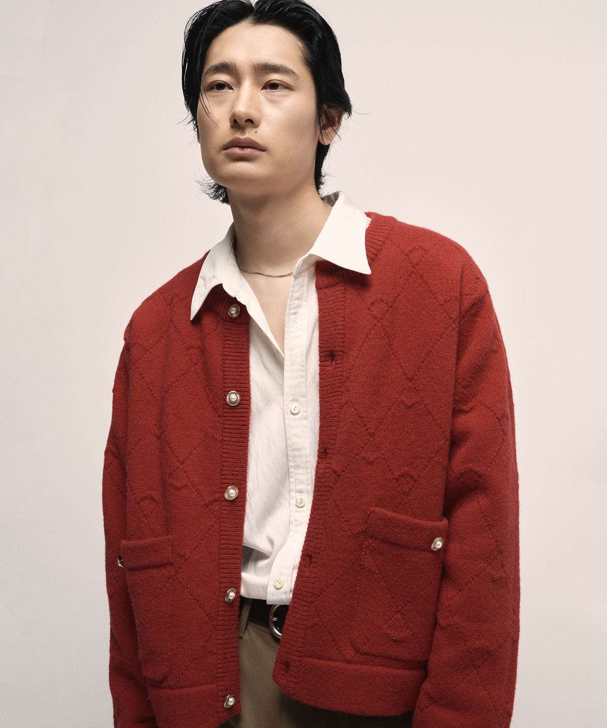 무라(MURRA) 할로겐 가디건 _ 레드