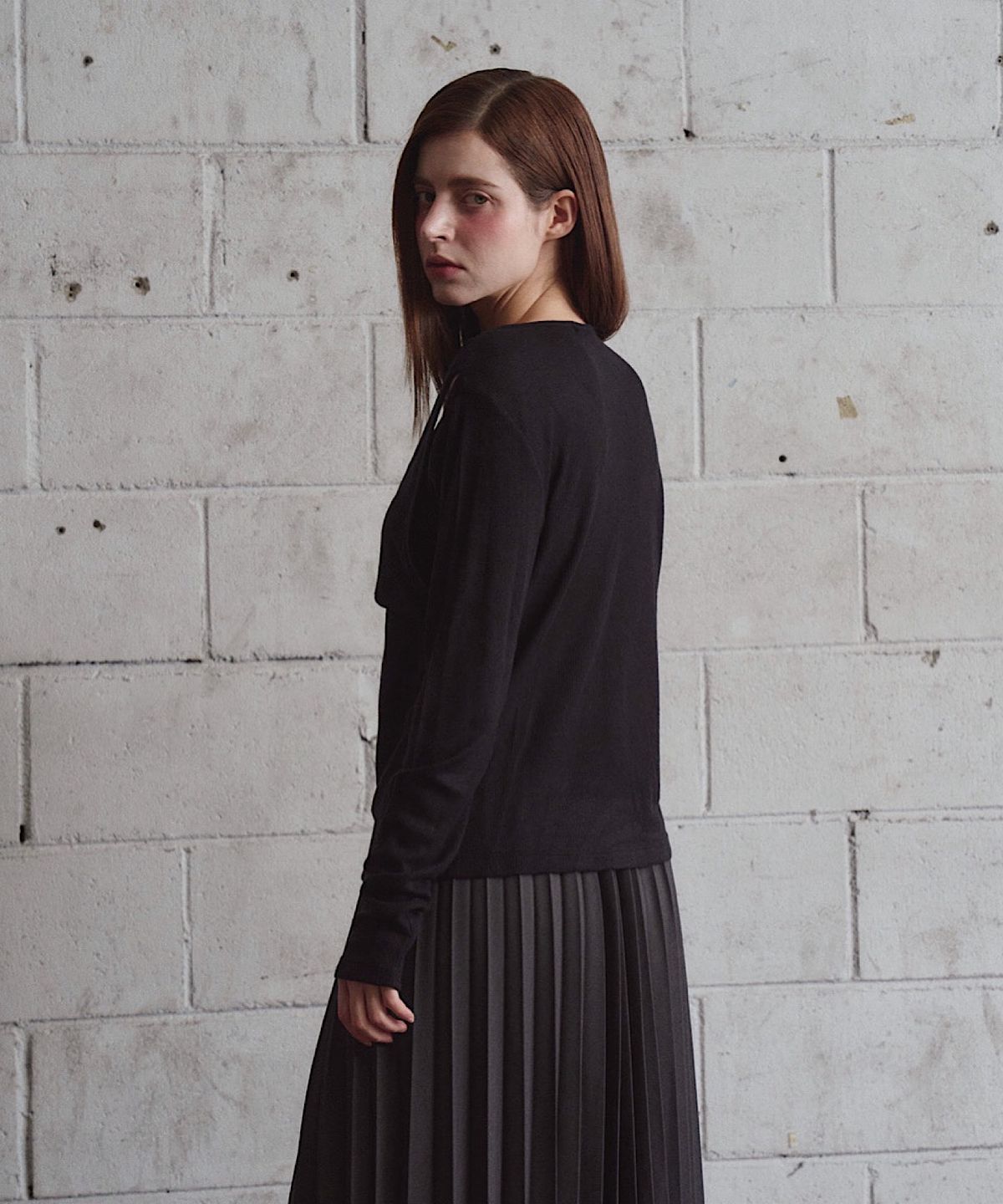 아포엠(APOEM) EDIT WRAP LONG SLEEVE (3C)
