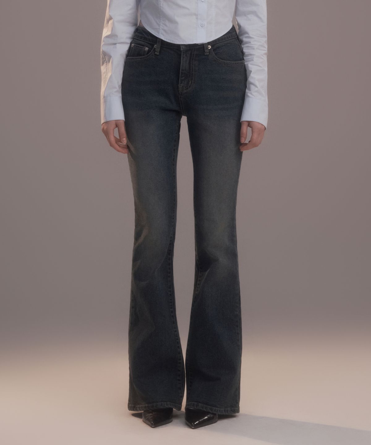 마우솔레움(MAU SOLEUM) Thea Pocket Boot-Cut Denim - Dark Navy