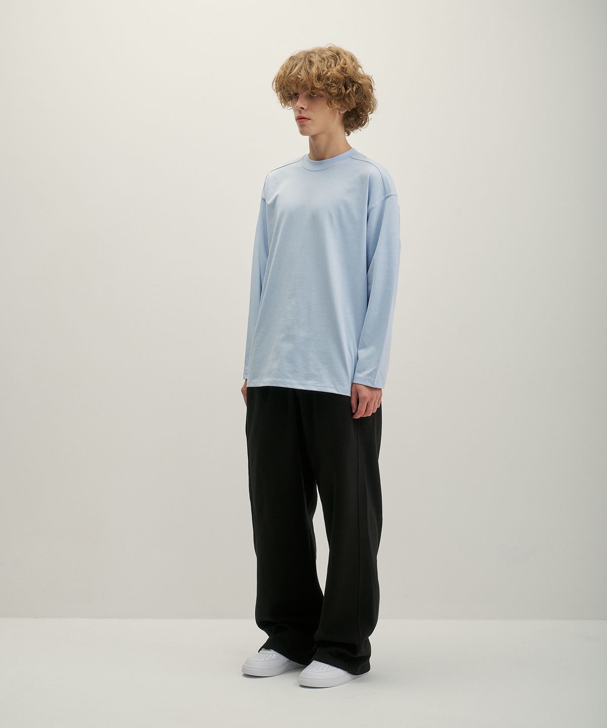 그노크(GNOK) 데일리 긴팔 티셔츠[스카이블루]