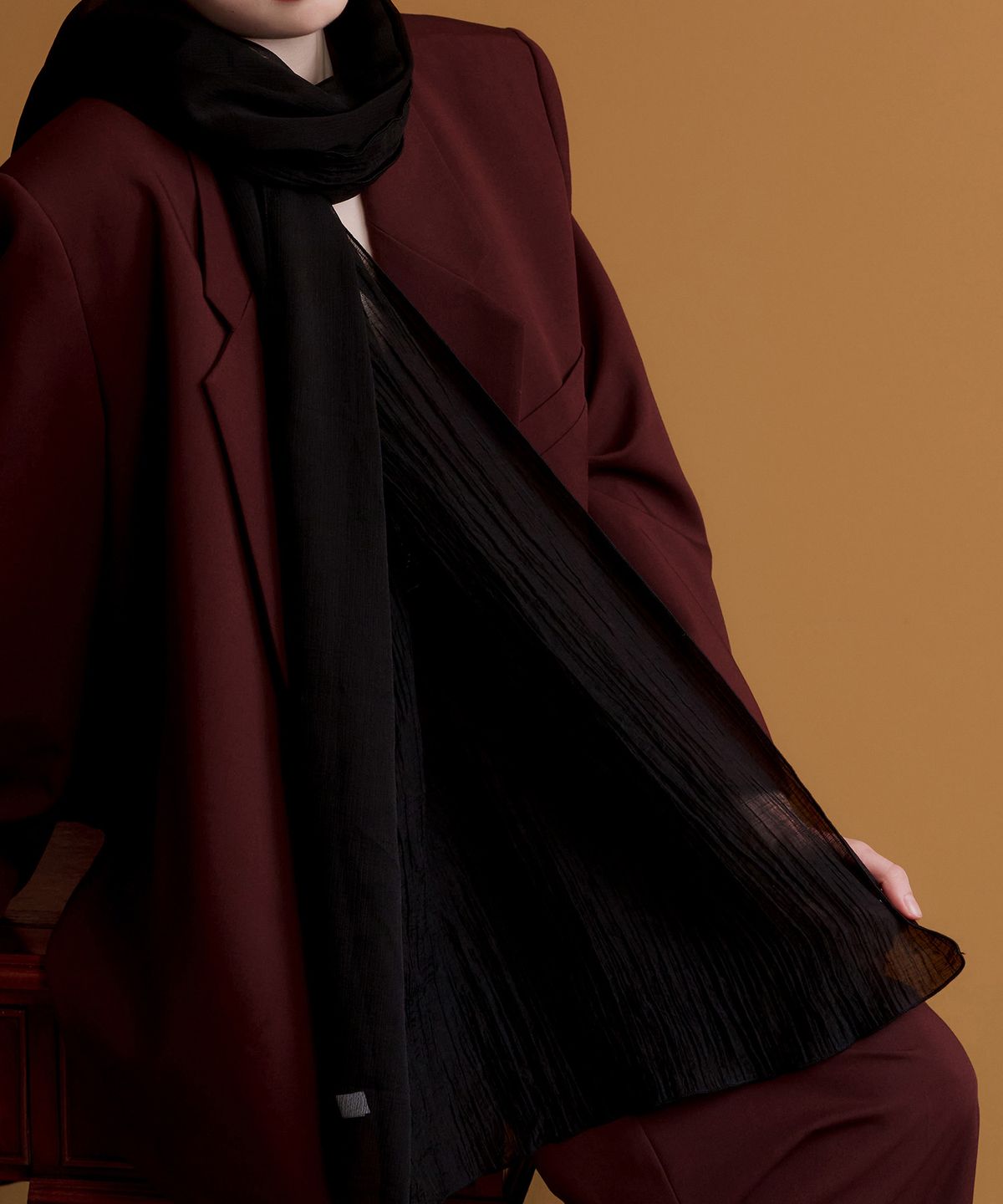 티오유(TOU) SS025 Half Shimmer Scarf