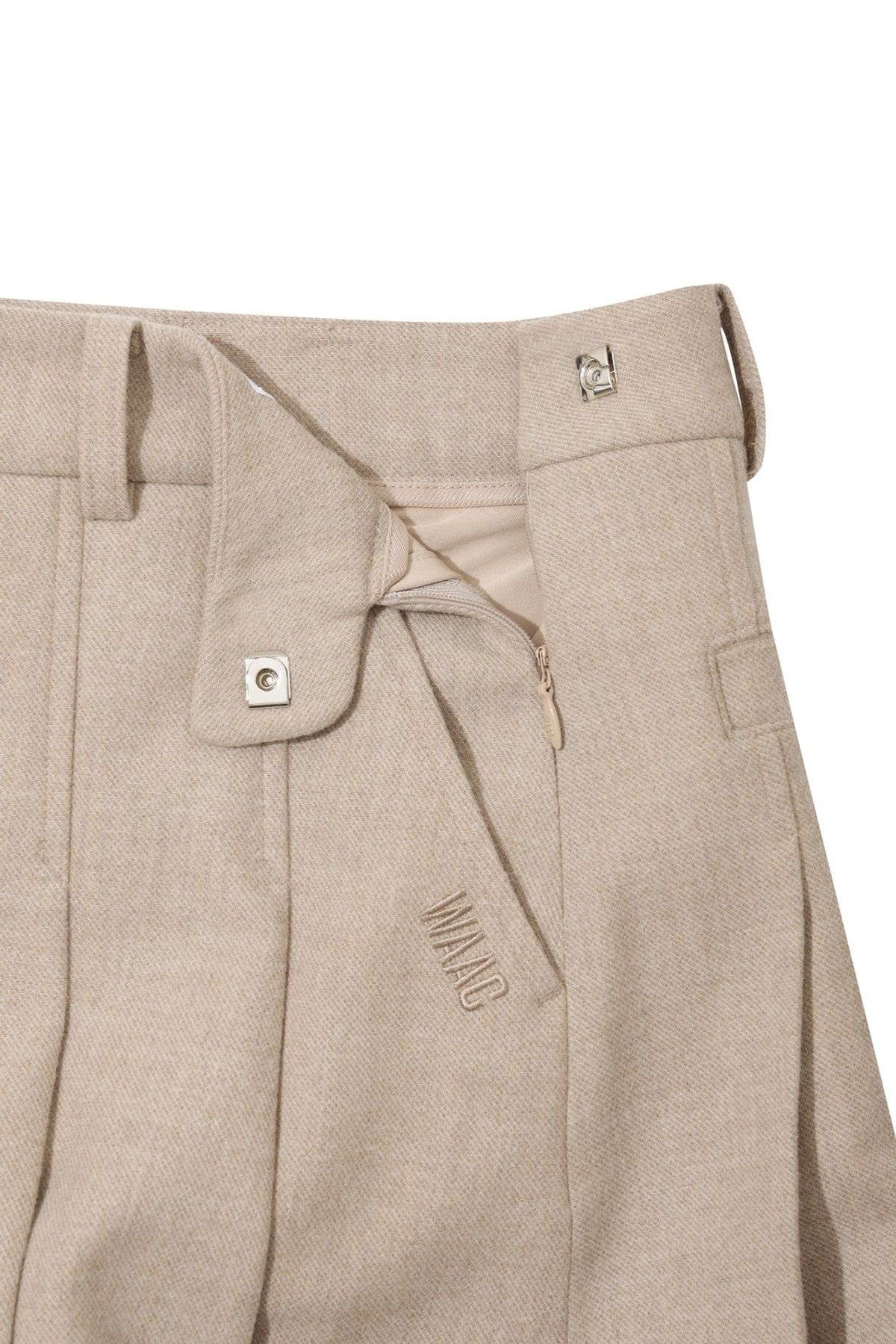 왁(WAAC) Women Winter pleats skirt WWKCW25701IVX