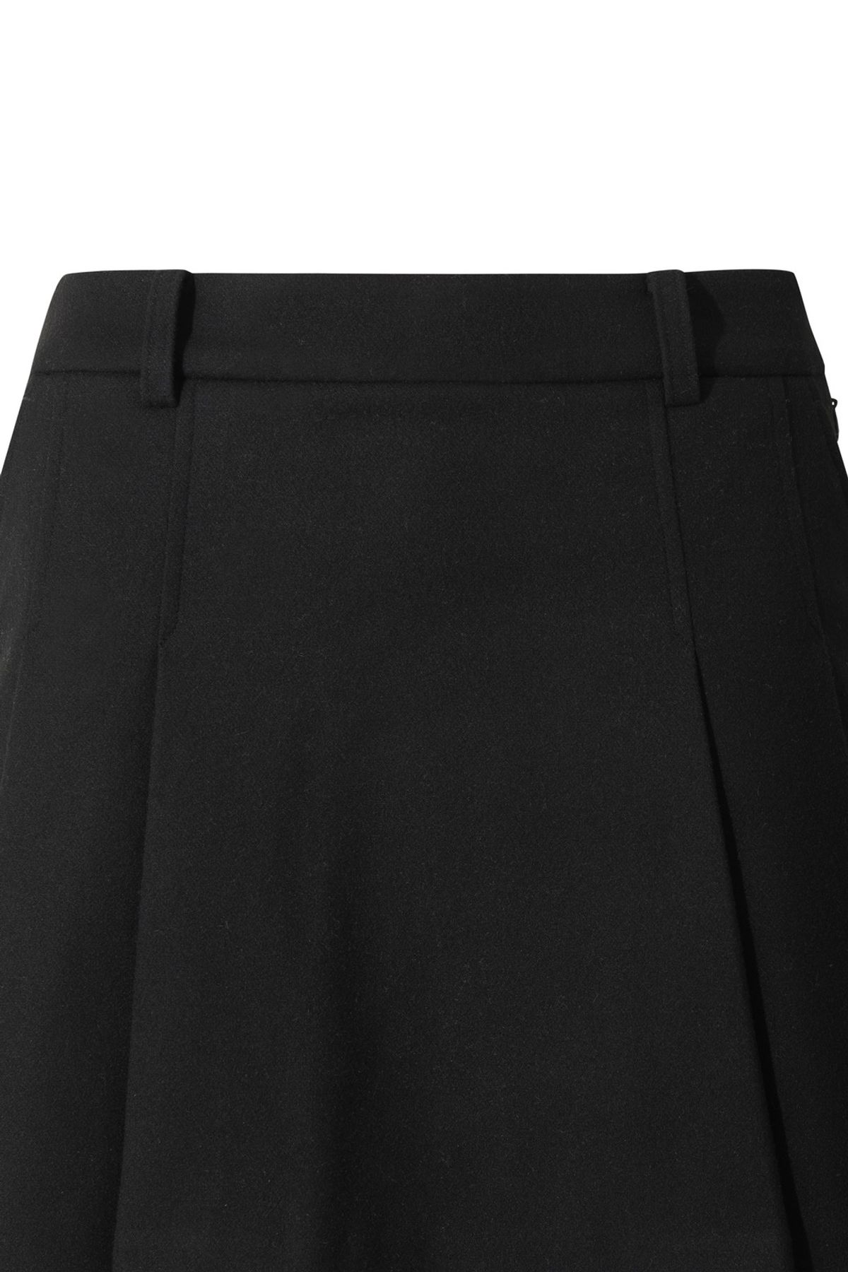 왁(WAAC) Women Winter pleats skirt WWKCW25701BKX
