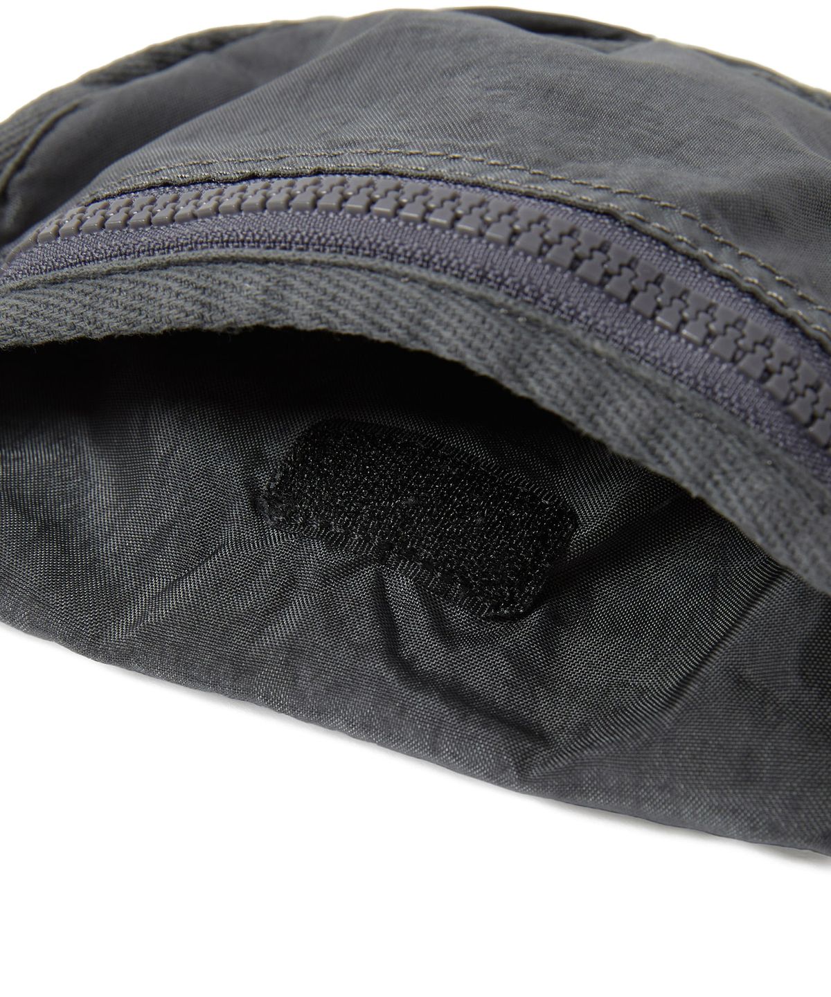 디스이즈네버댓(THISISNEVERTHAT) Overdyed MP Mini Bag Washed Charcoal