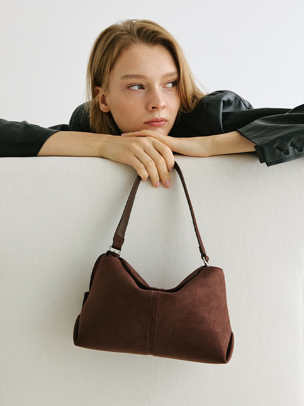 모어모르(MOREMORR) MOVO BAG _ 스웨이드 브라운 미니백 3way