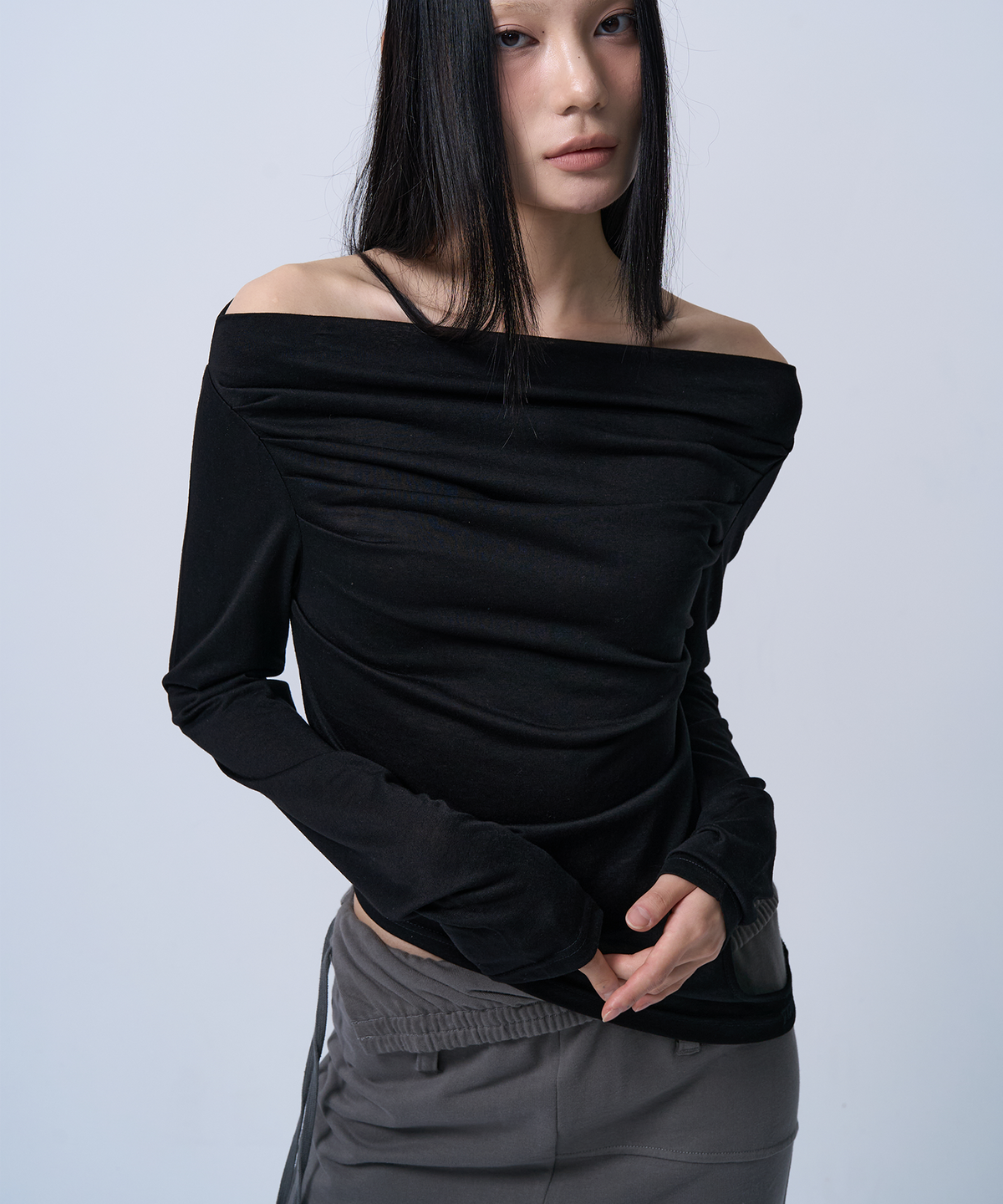 지제뮤지엄(ZIZEMUSEUM) FOLDING WAIST BAND MAXI SKIRT (CHARCOAL KHAKI)