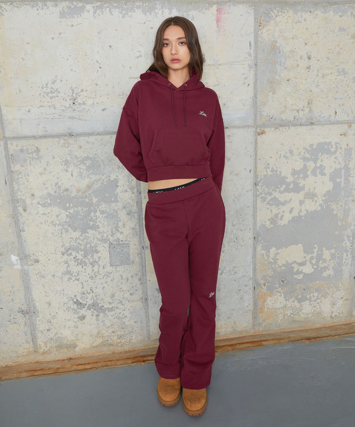엘엠씨(LMC) WM SHIRRING BOOTS CUT SWEAT PANTS black