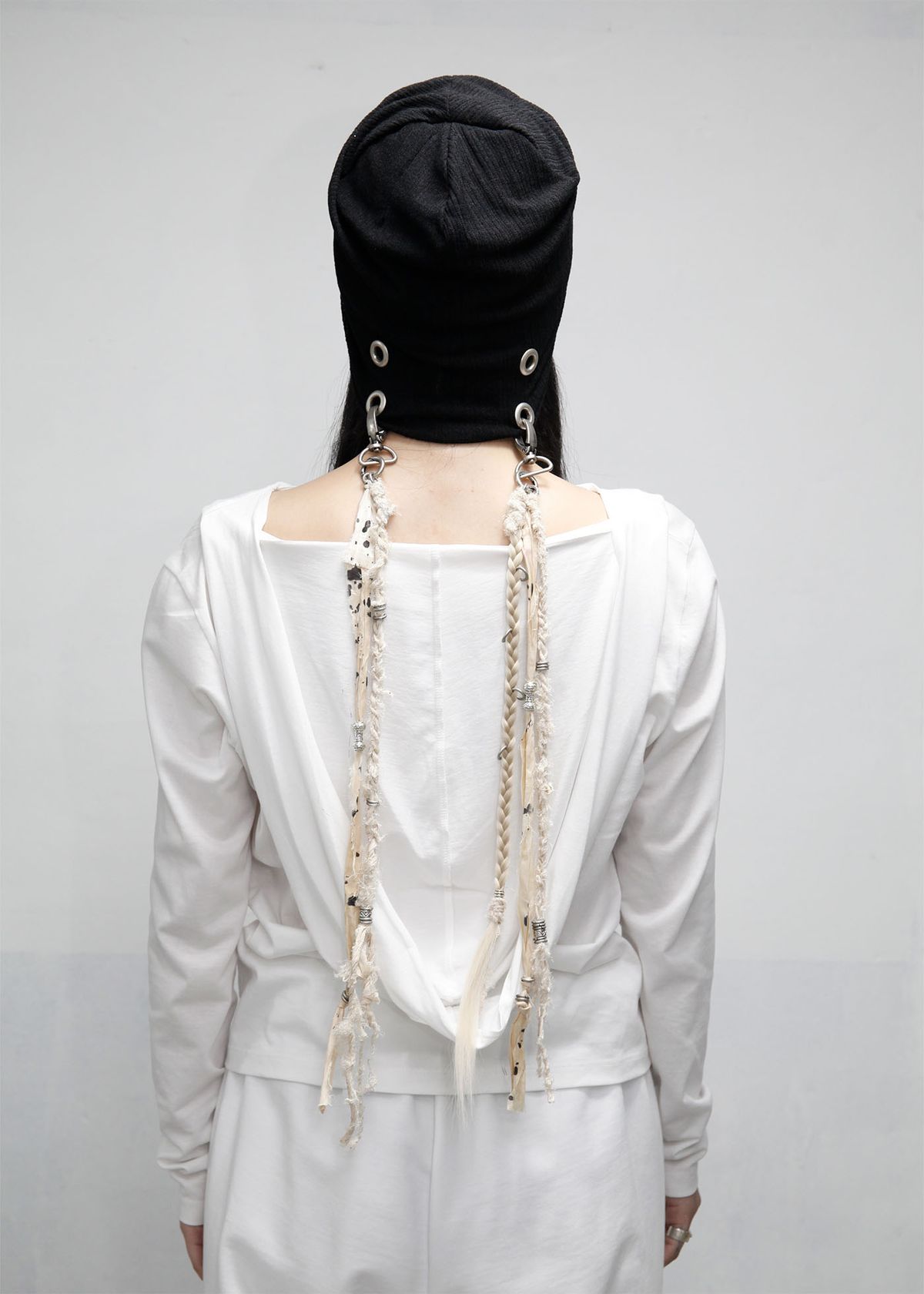 패스터(PASTER) [핸드메이드] 브레이디드 헤어 키링 비니, 블랙