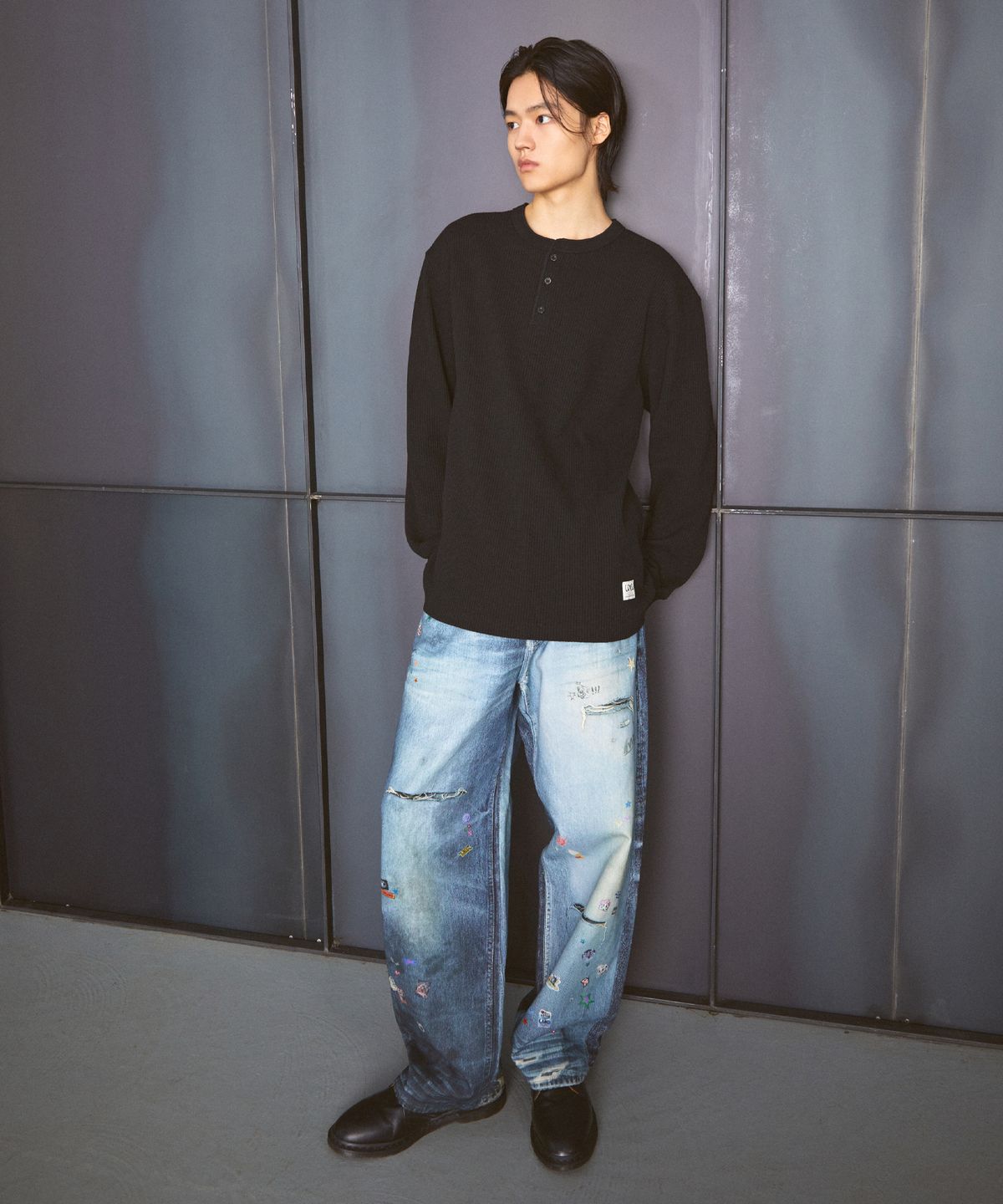 엘엠씨(LMC) HENLEY NECK WAFFLE LONG SLV TEE black