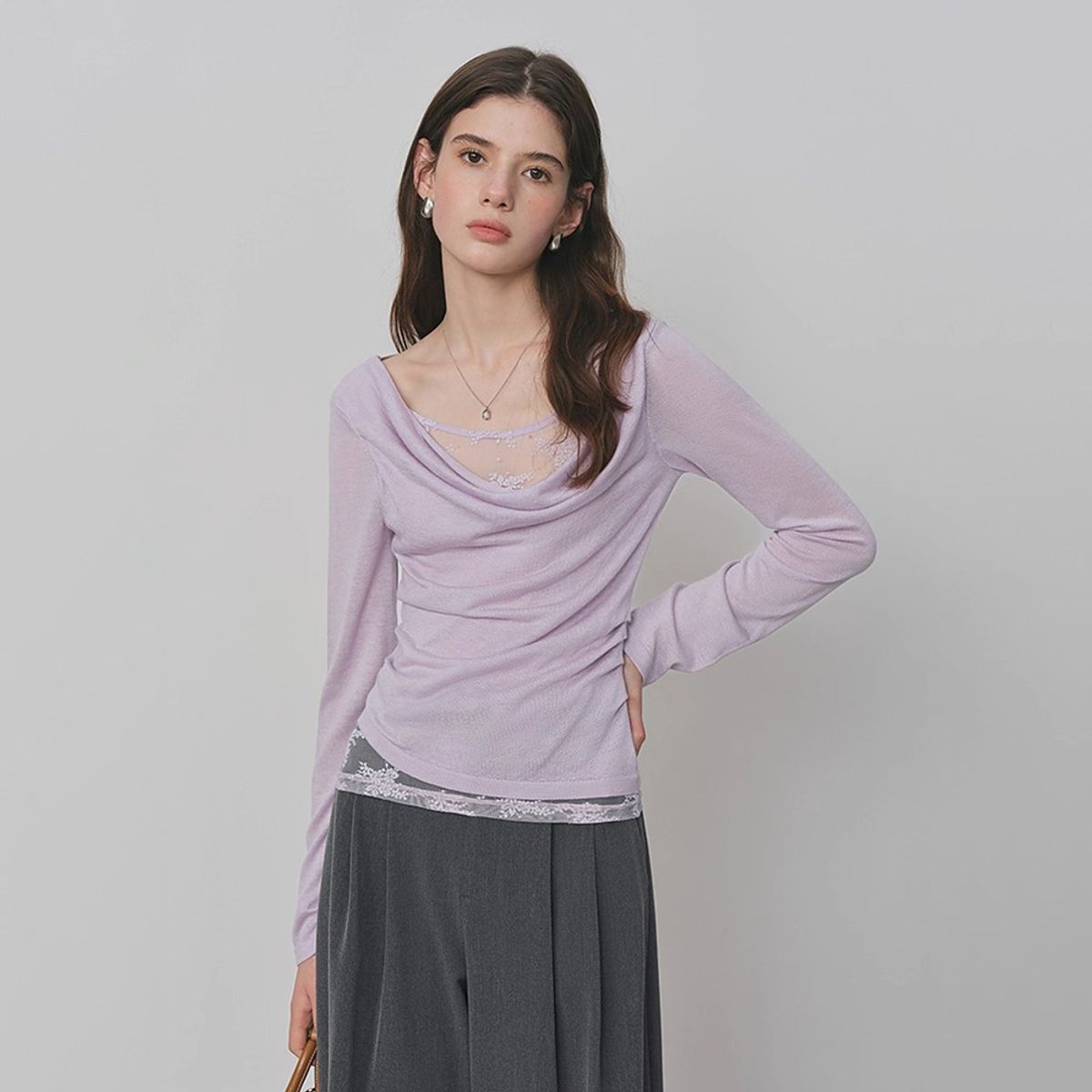 웬스데이딜라잇(WEDNESDAY DELIGHT) WD_Lace shirring long sleeve top_2color
