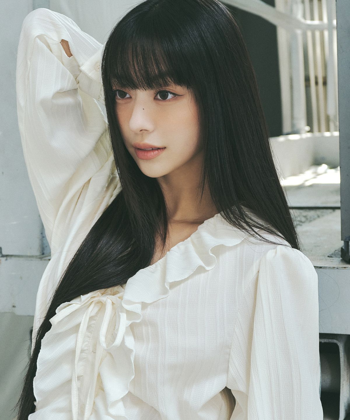 닉앤니콜(NICK&NICOLE) VINTAGE RUFFLE BLOUSE_IVORY
