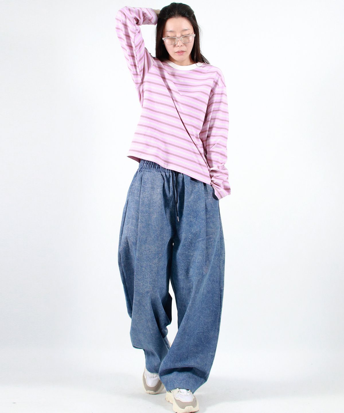 드마크(DEMARC) STONE WASHED CHICANO WIDE ONE-TUCK PANTS - Blue