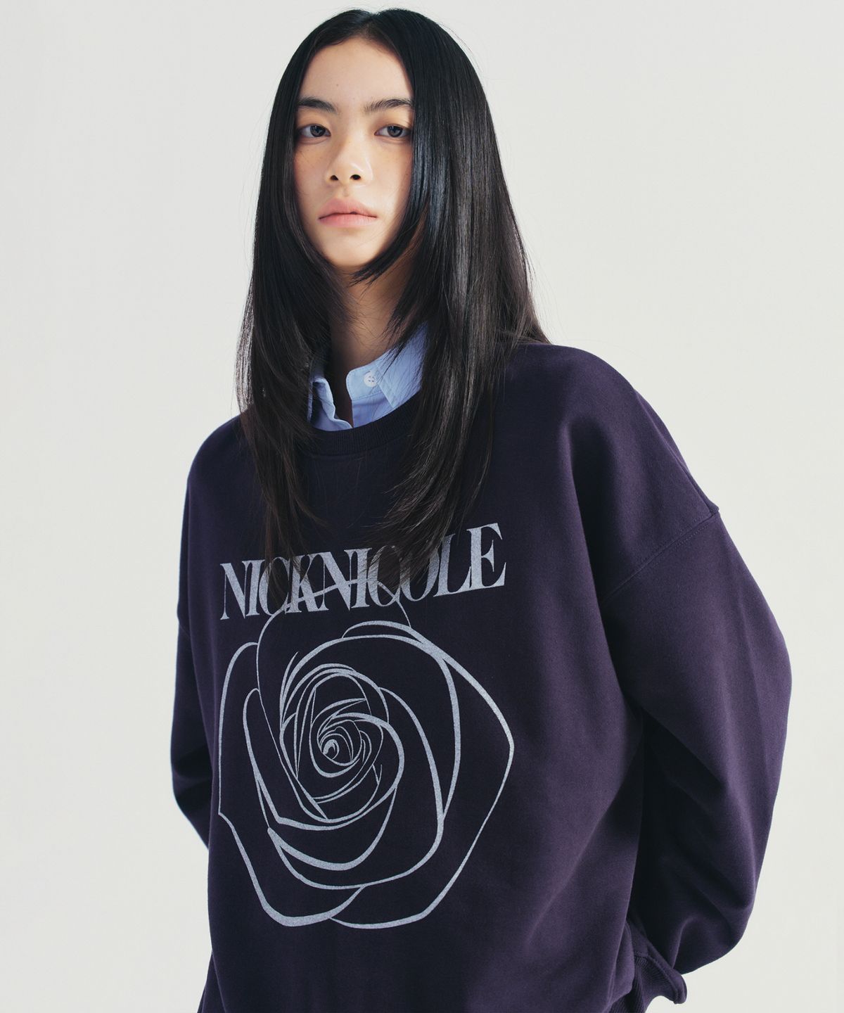 닉앤니콜(NICK&NICOLE) NICOLE ROSE PRINTING SWEATSHIRT_NAVY SILVER